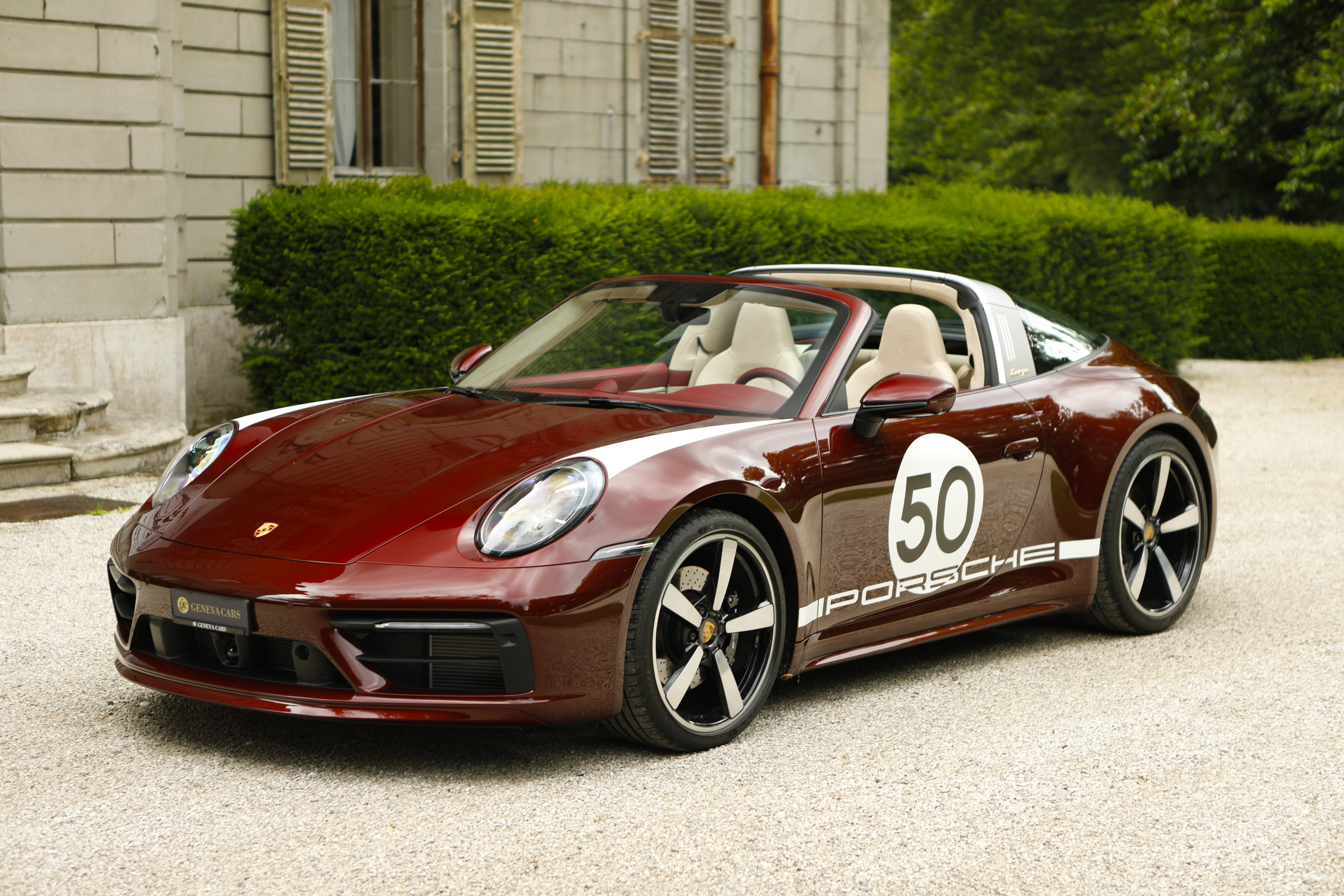 PORSCHE 911 Targa 4S Heritage Design Edition PDK