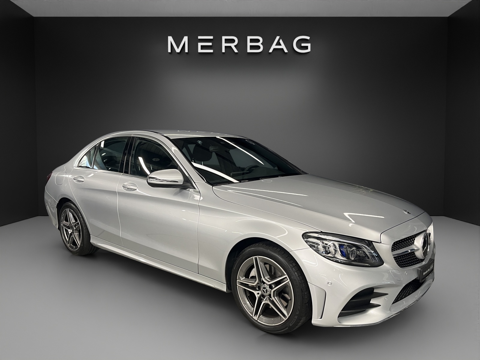 MERCEDES-BENZ C 300 4Matic AMG Line 9G-Tronic