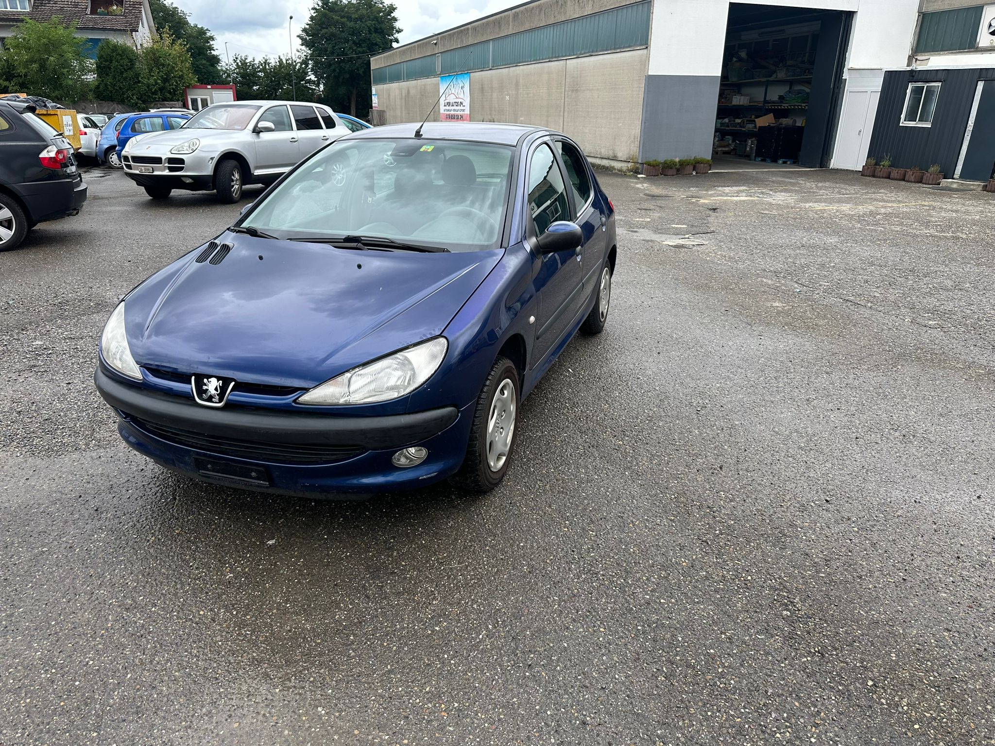 PEUGEOT 206 1.6 XT