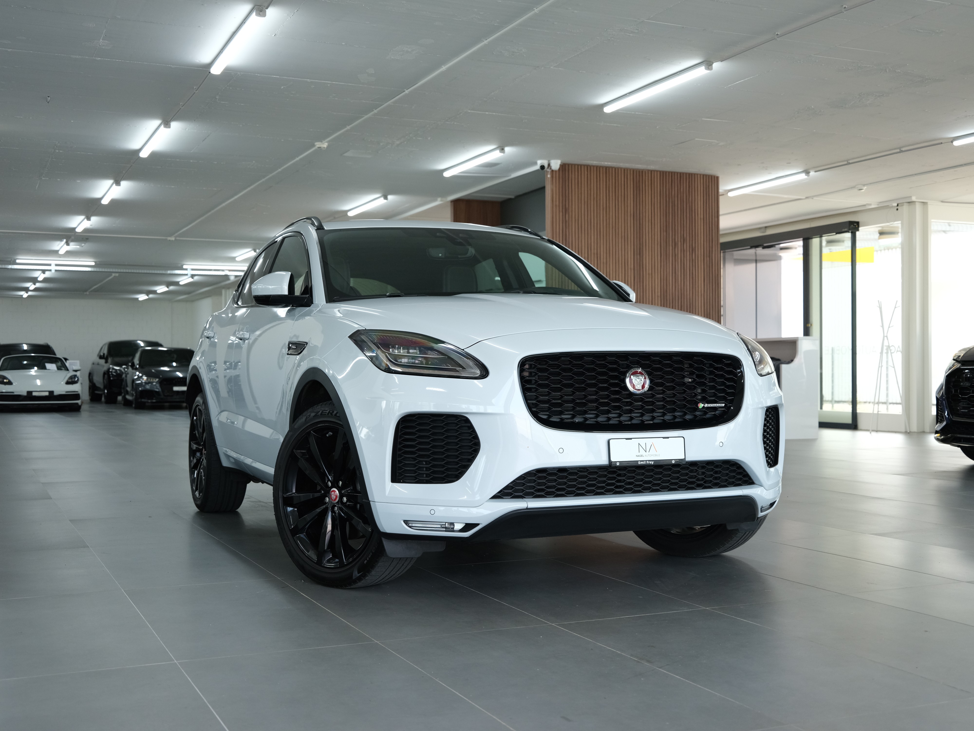 JAGUAR E-Pace 2.0 P300 S AWD Automatik