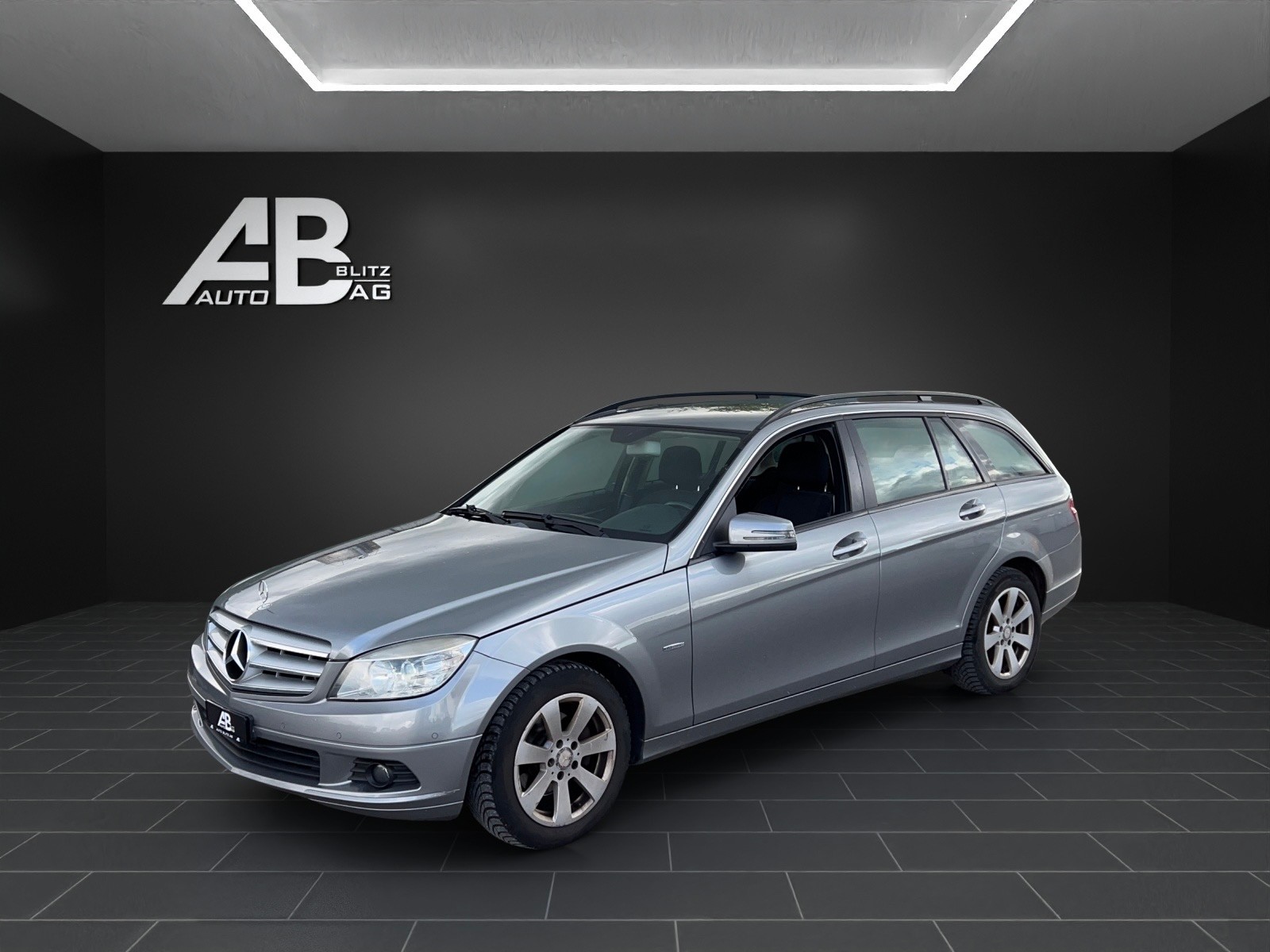 MERCEDES-BENZ C 180 CGI BlueEfficiency Automatic