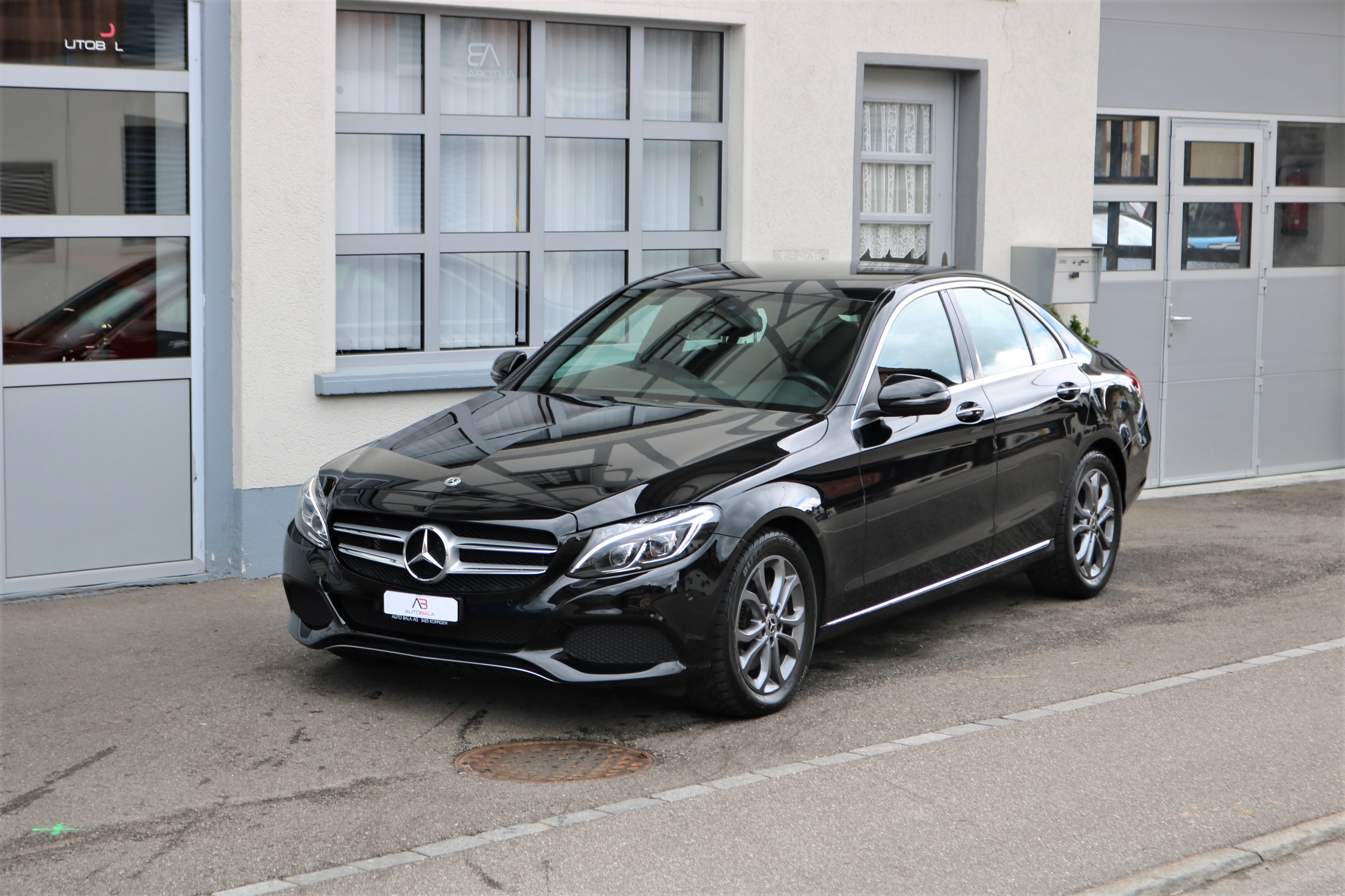 MERCEDES-BENZ C 250 d Swiss Star Avantgarde 4Matic 9G-Tronic