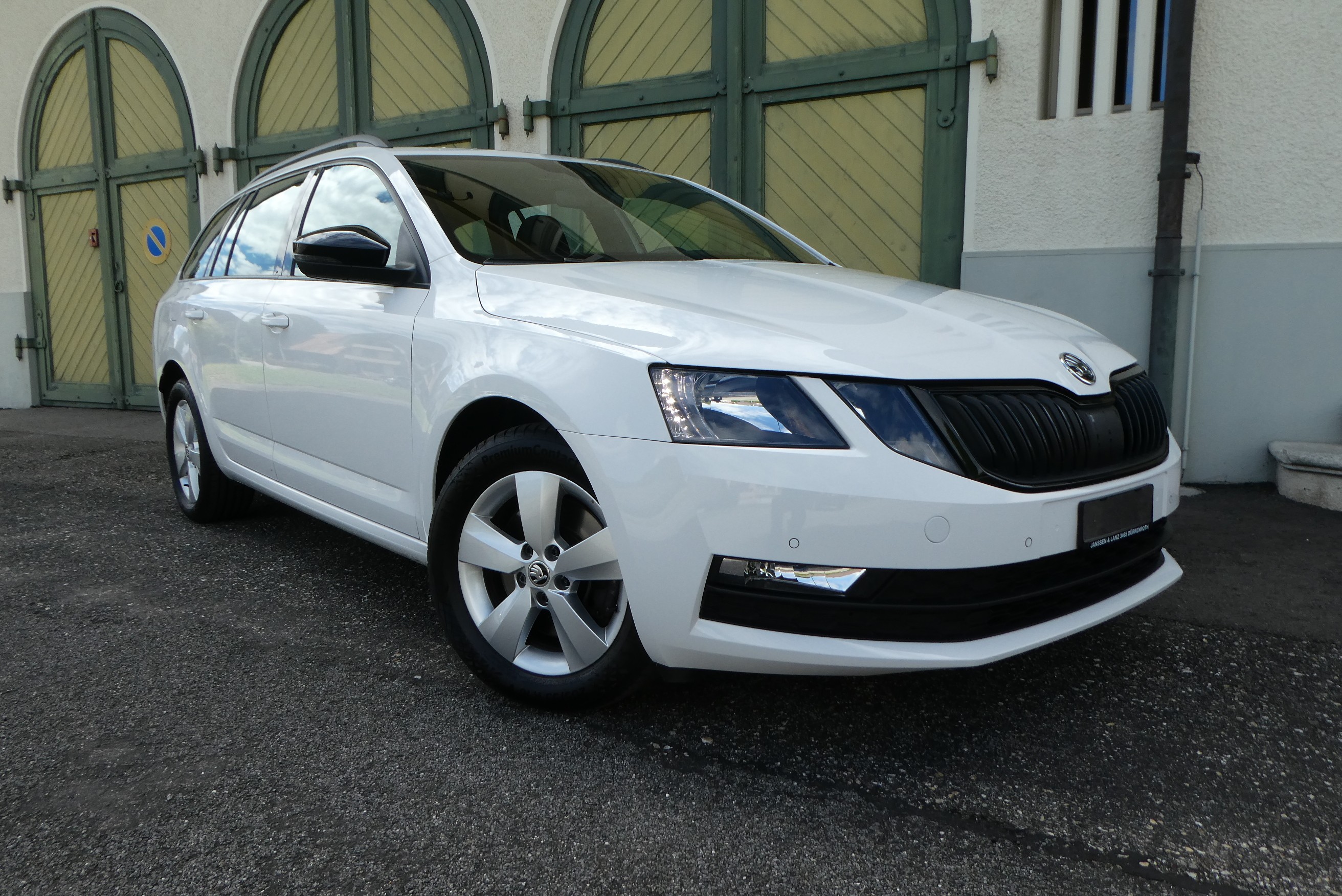 SKODA Octavia Combi 2.0 TDI Ambition 4x4 DSG