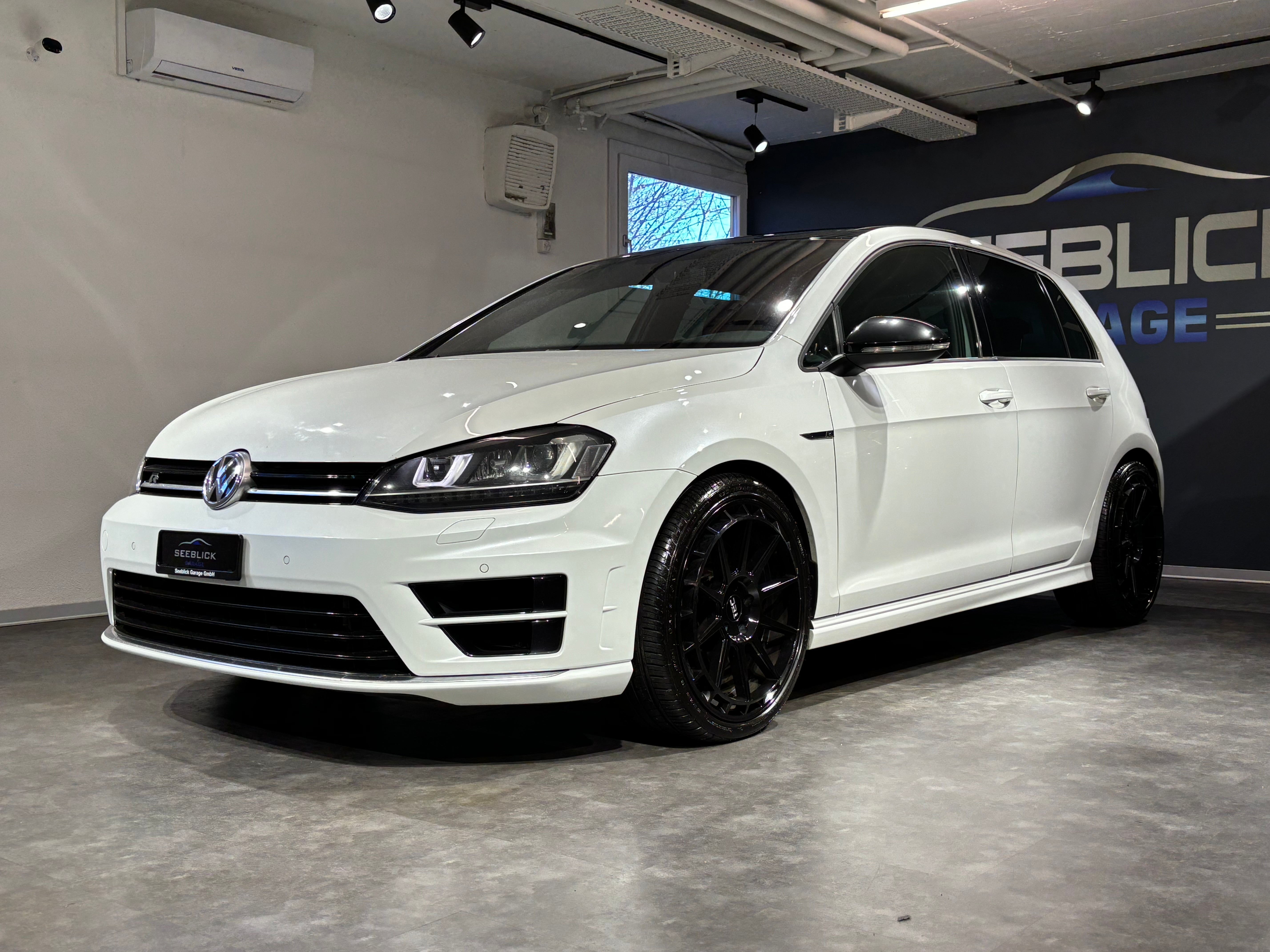 VW Golf 2.0 TSI R 4Motion DSG