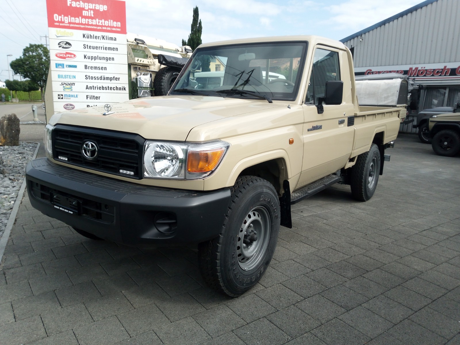 TOYOTA GRJ79SC