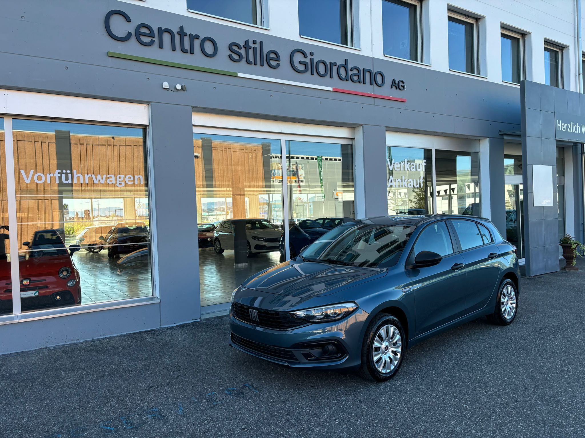 FIAT Tipo Hybrid 1.5 Cult (Hatchback)