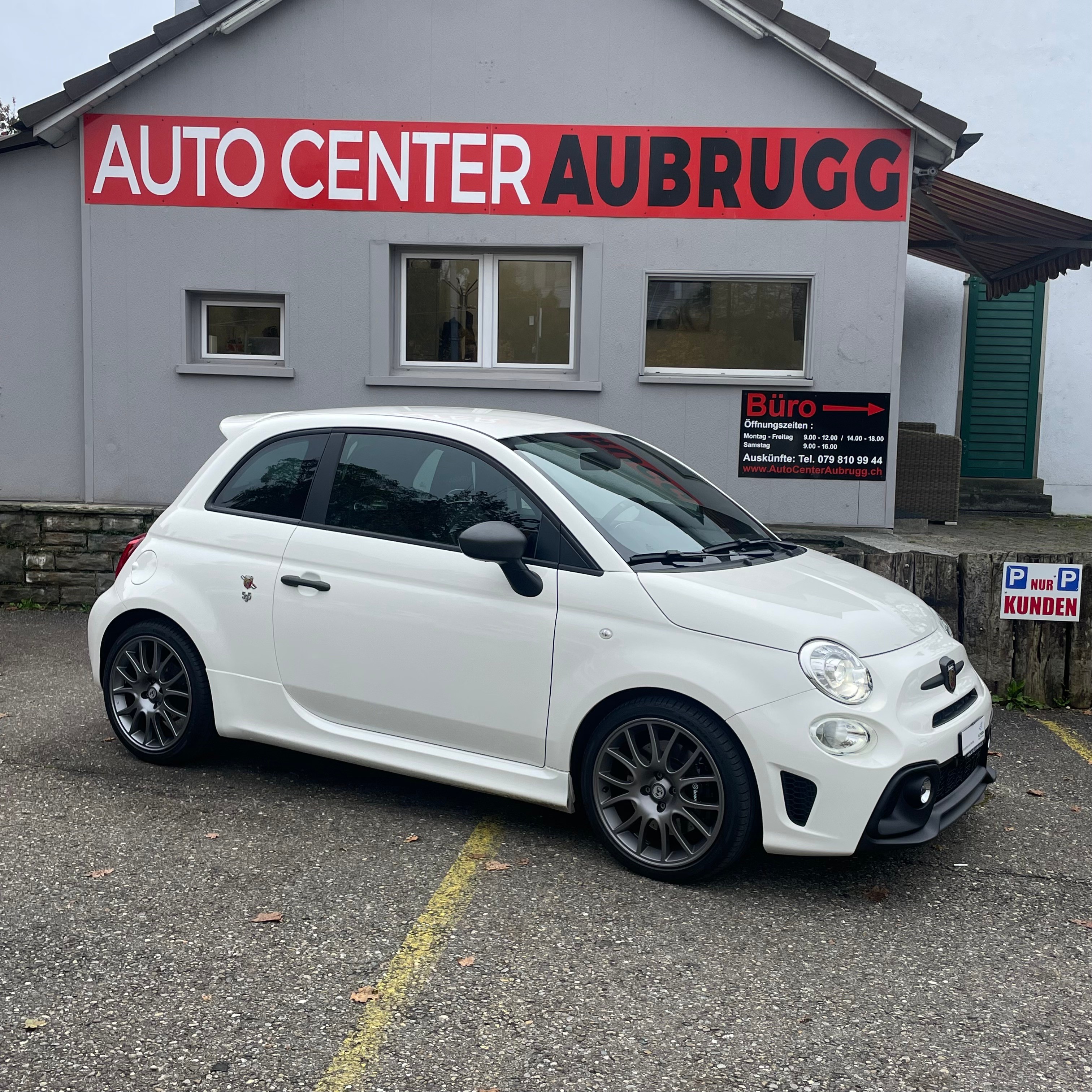 FIAT 595 1.4 16V Turbo Abarth Competizione *LEDER-SITZE / XENON-LICHT*