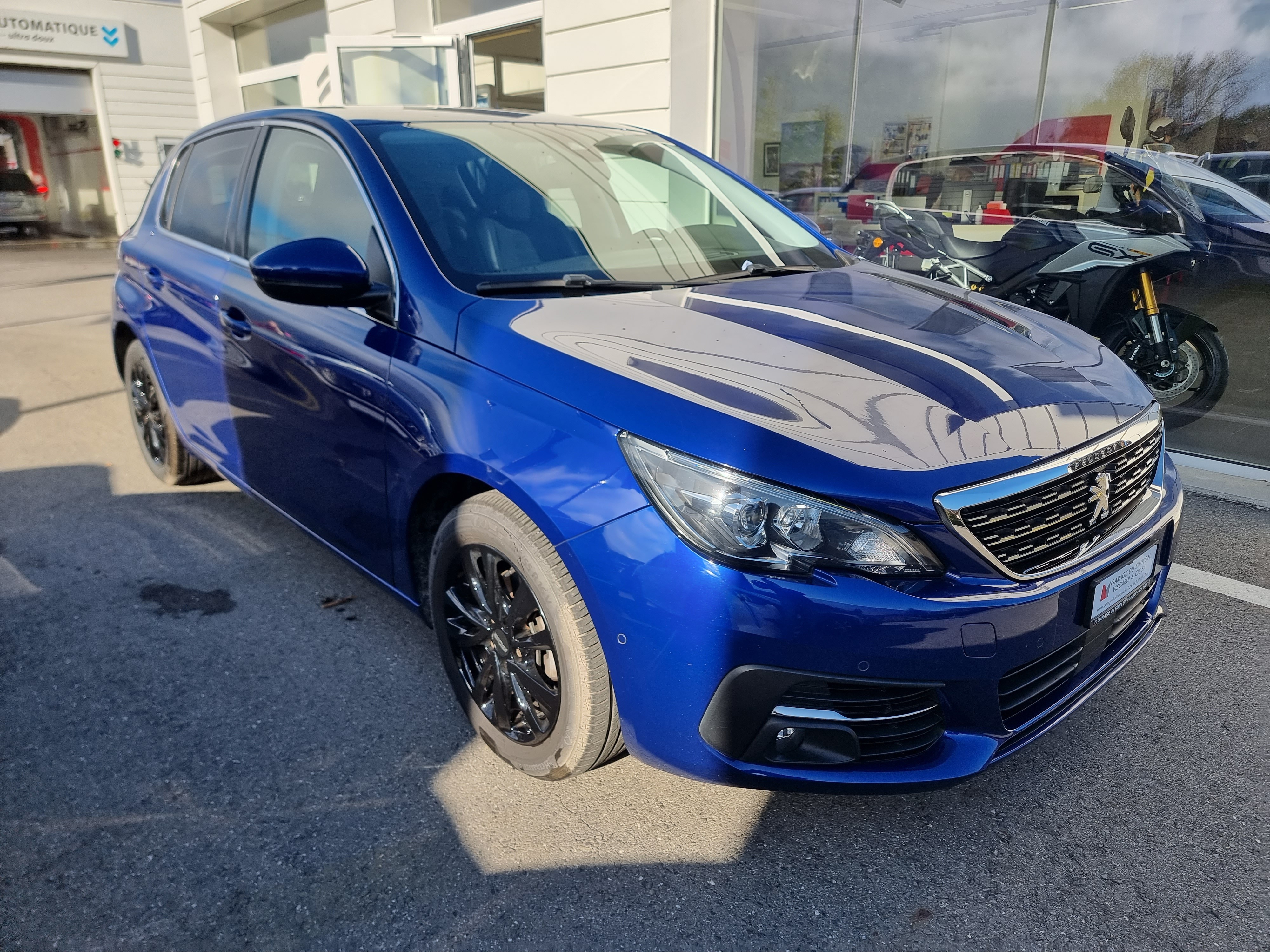 PEUGEOT 308 1.2 Pure Tech Allure EAT8