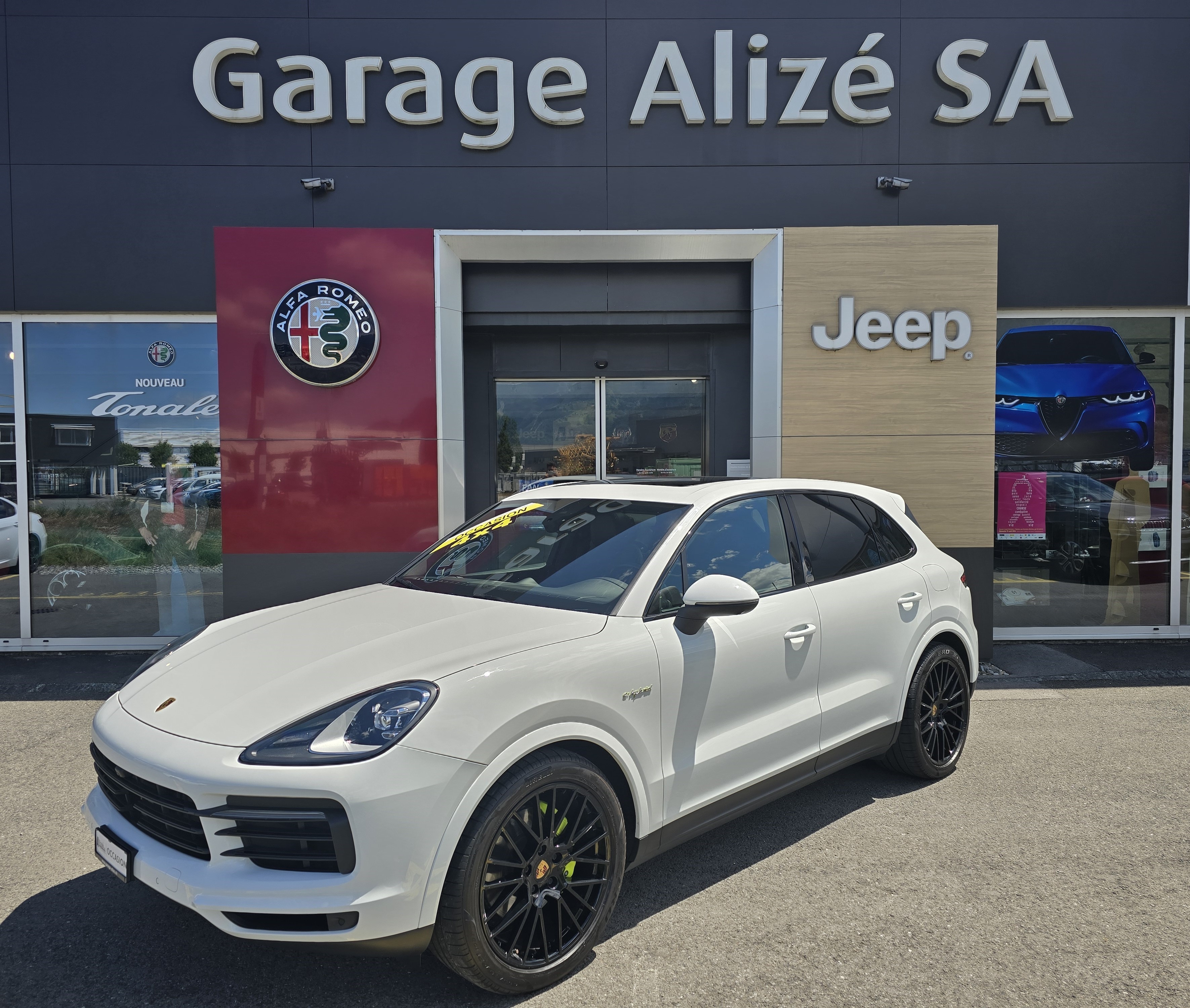 PORSCHE Cayenne E-Hybrid