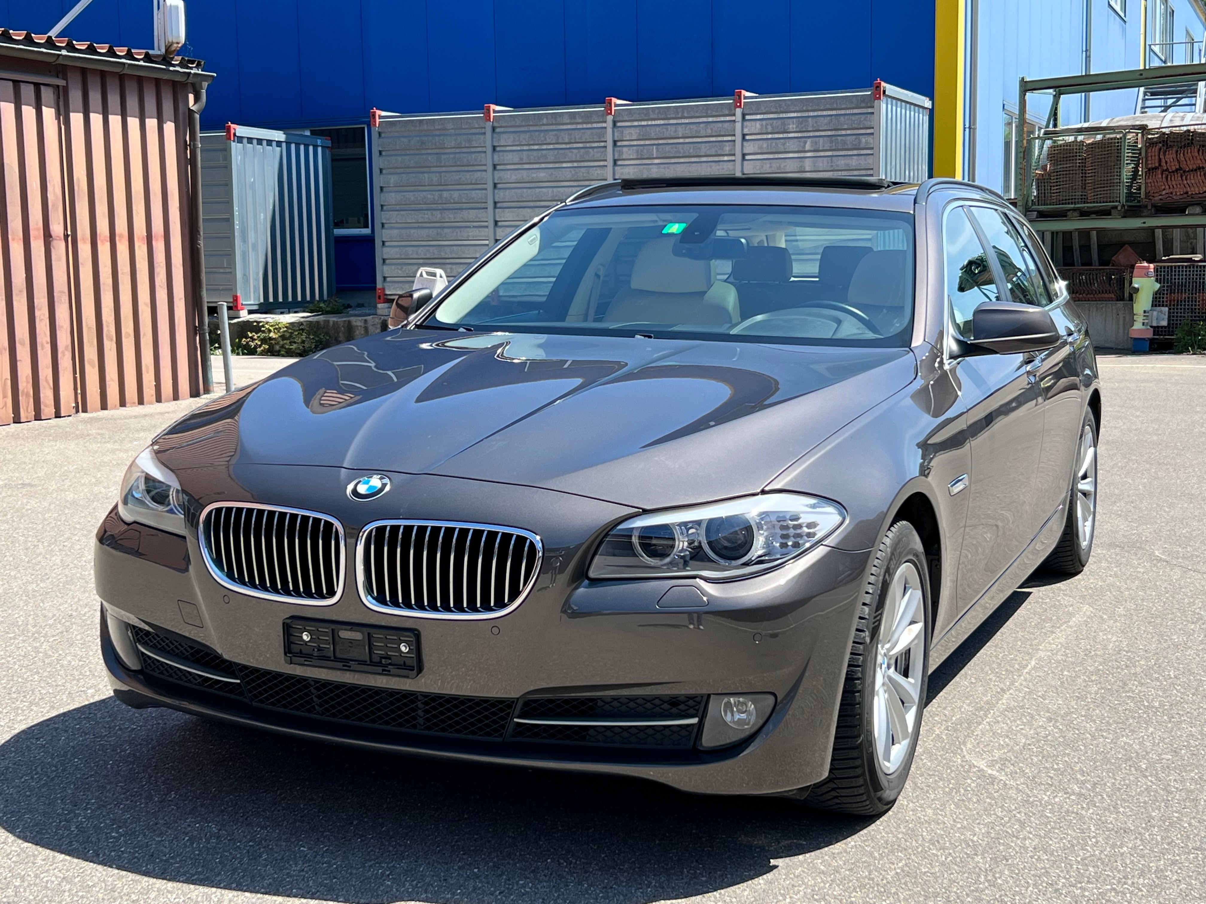 BMW 530d xDrive Touring Steptronic