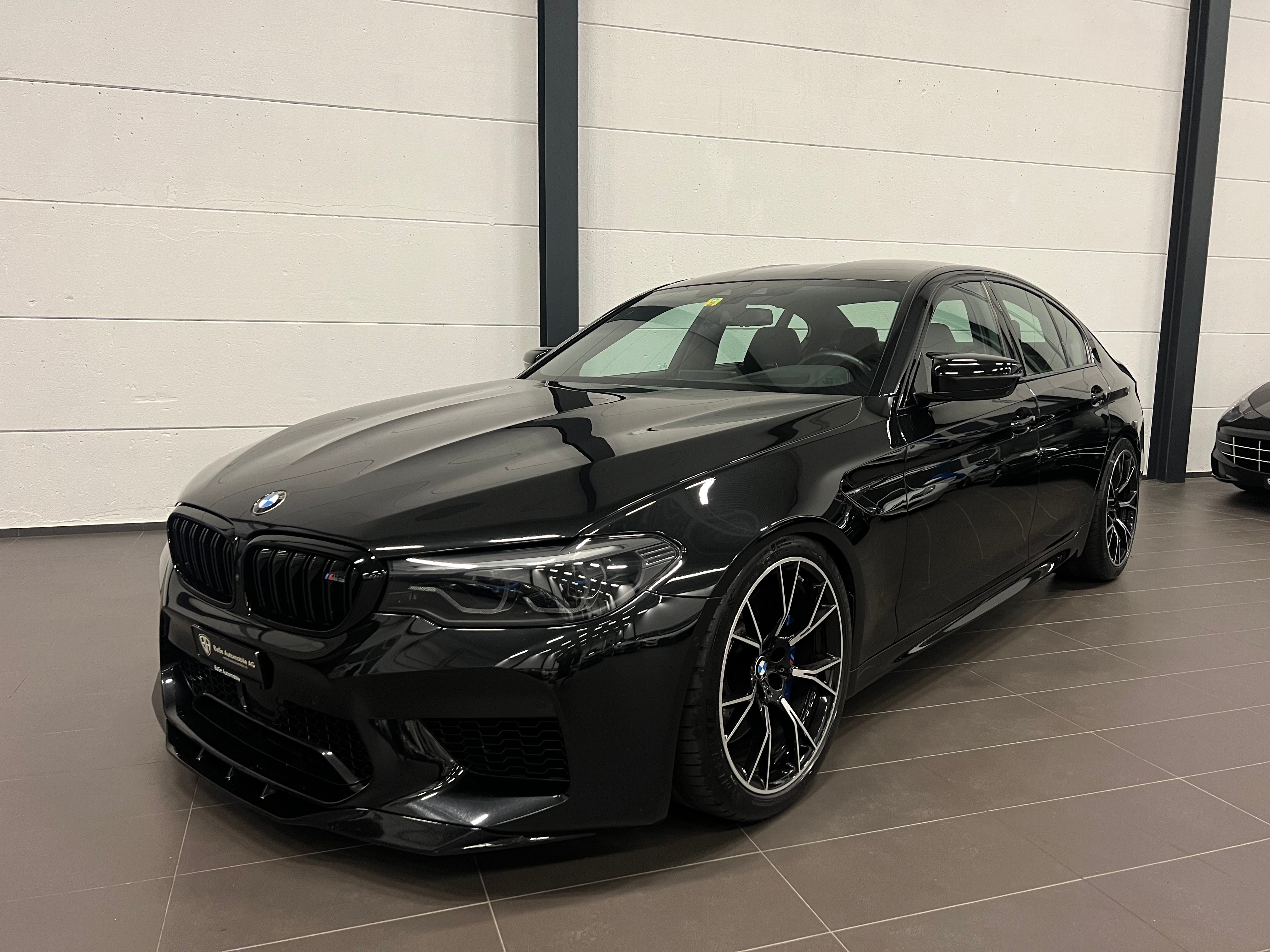 BMW M5 xDrive Competition Drivelogic