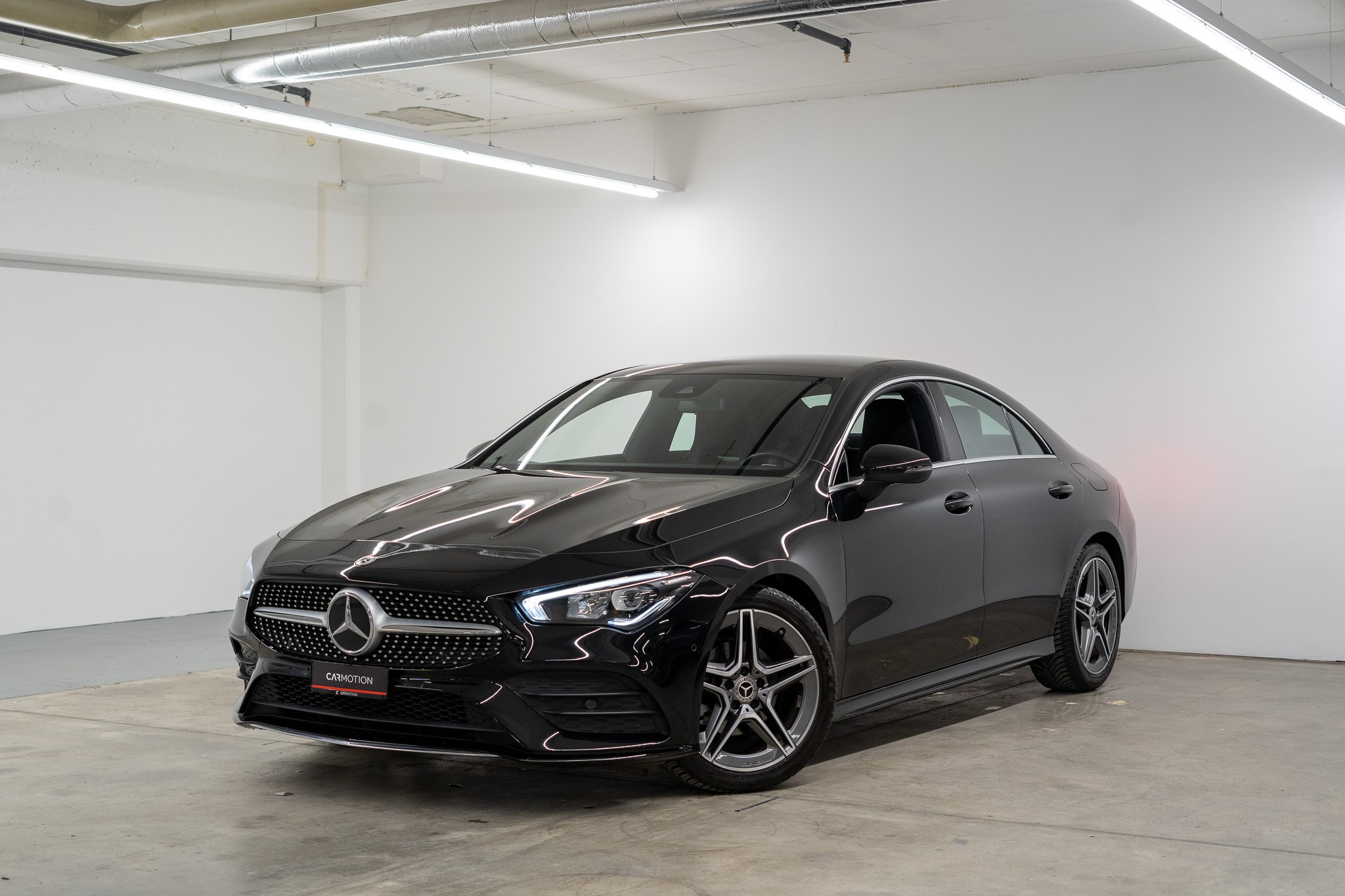 MERCEDES-BENZ CLA 180 AMG Line