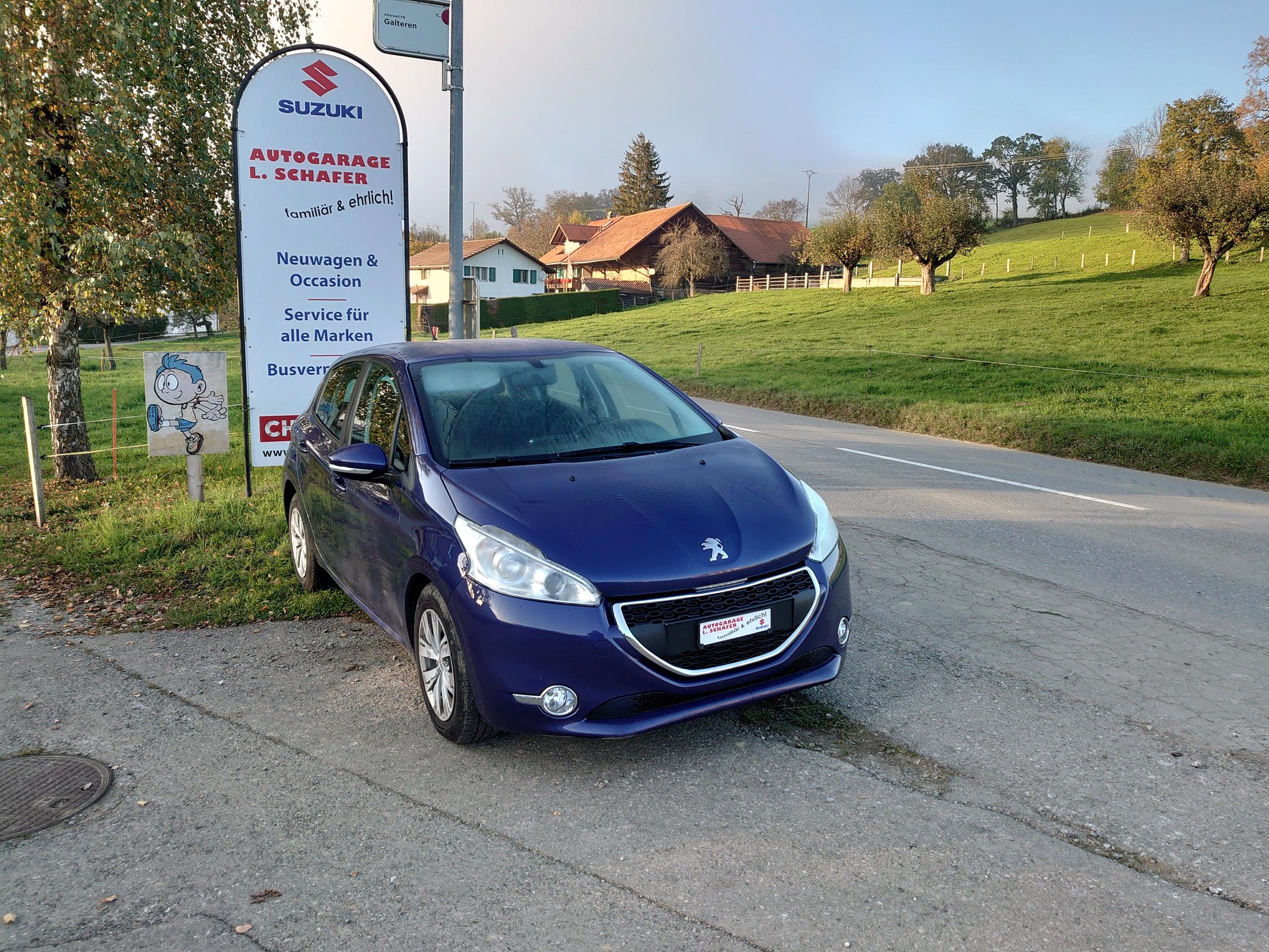 PEUGEOT 208 1.2 VTi Active