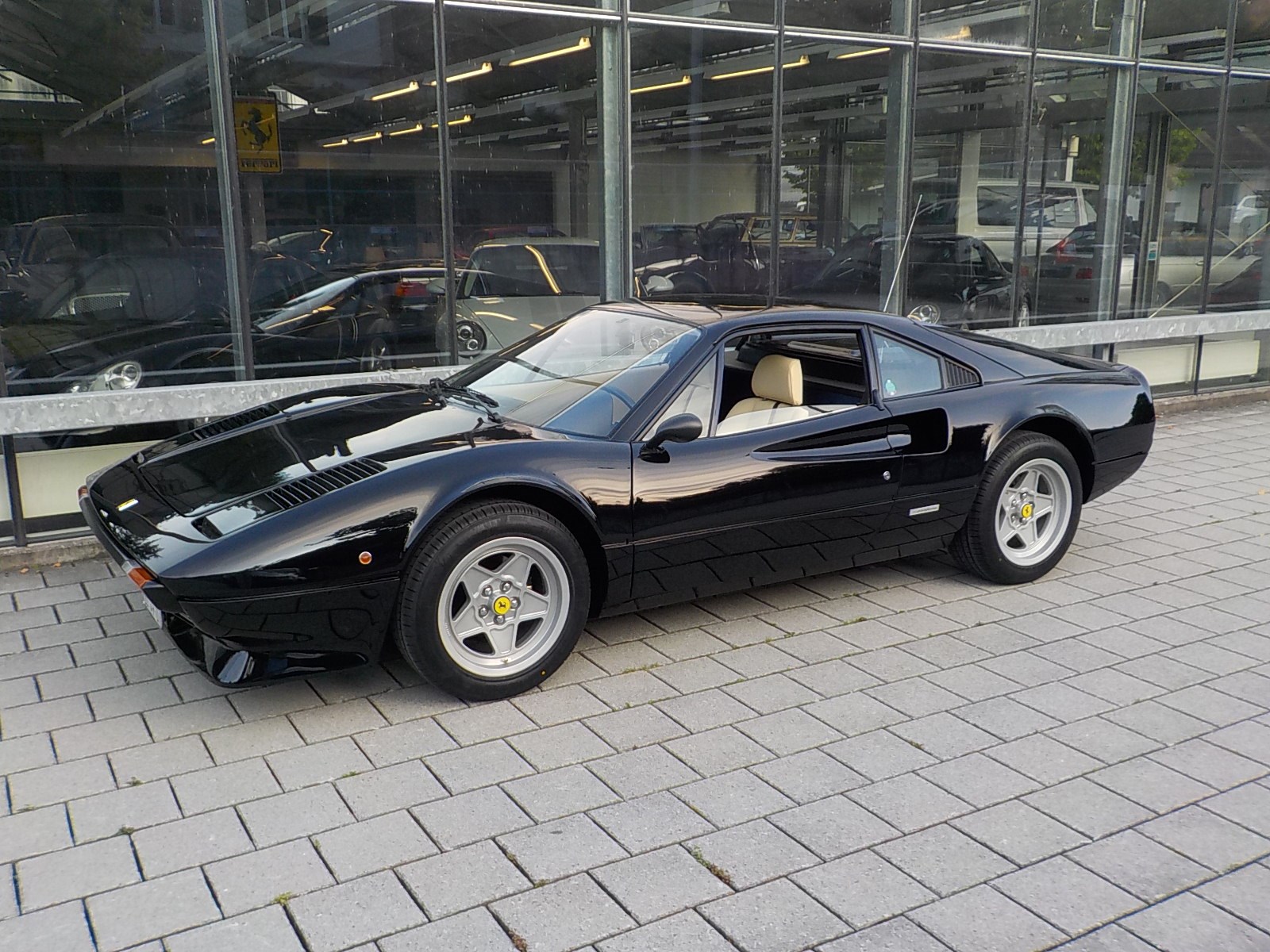 FERRARI 308 GTB