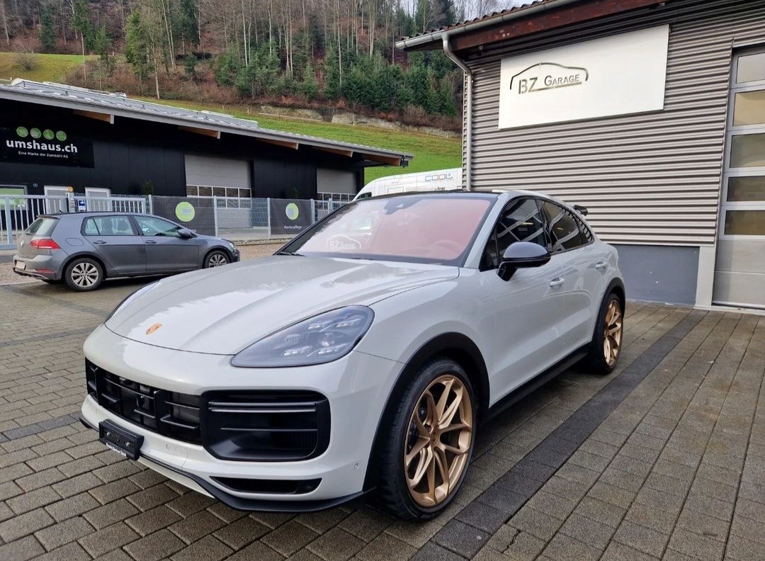 PORSCHE Cayenne Turbo GT