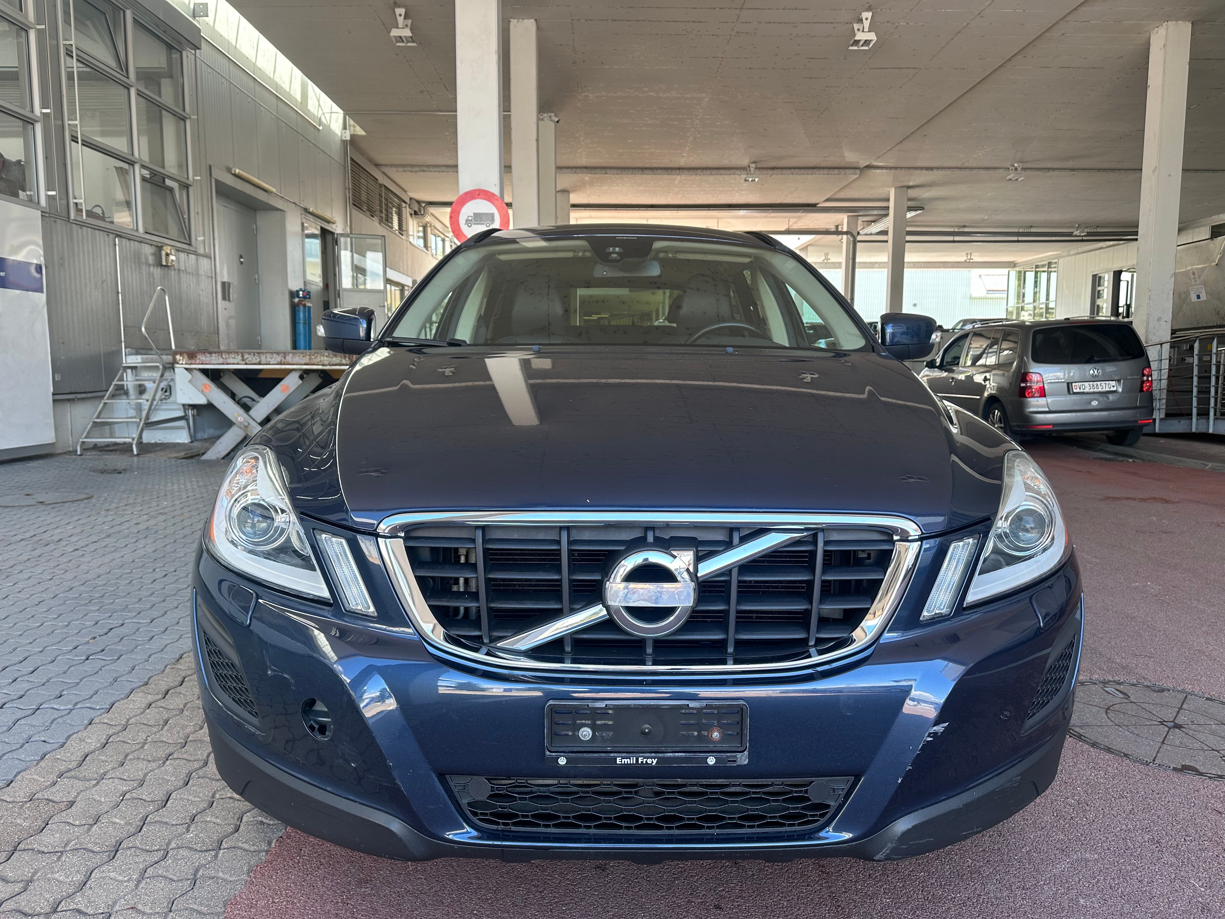 VOLVO XC60 D5 AWD Summum Geartronic