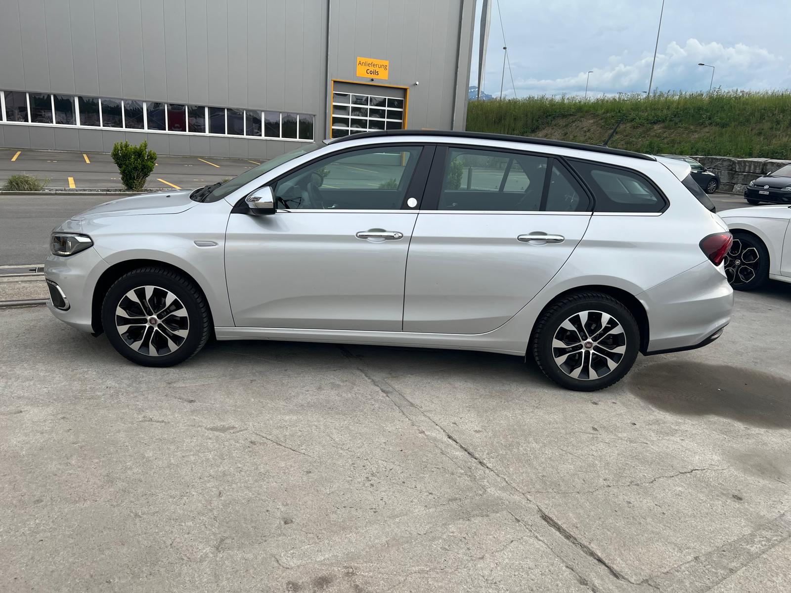 FIAT Tipo 1.6MJ Station Wagon Lounge DCT