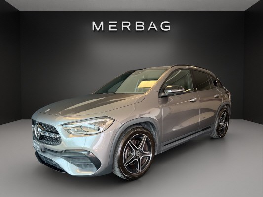 MERCEDES-BENZ GLA 200 4M AMG Line 8G-D