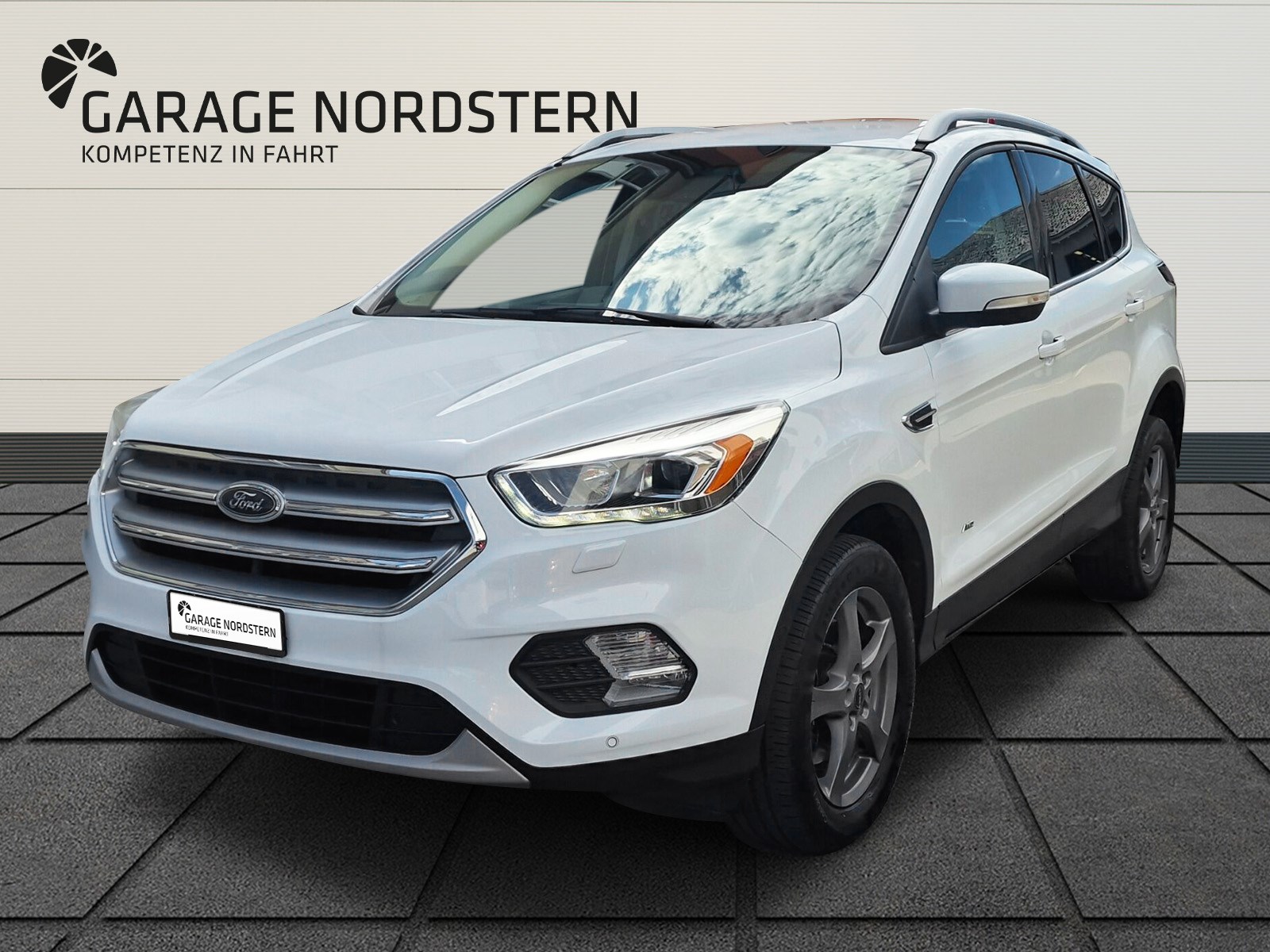 FORD Kuga 1.5 EcoB 182 Titanium