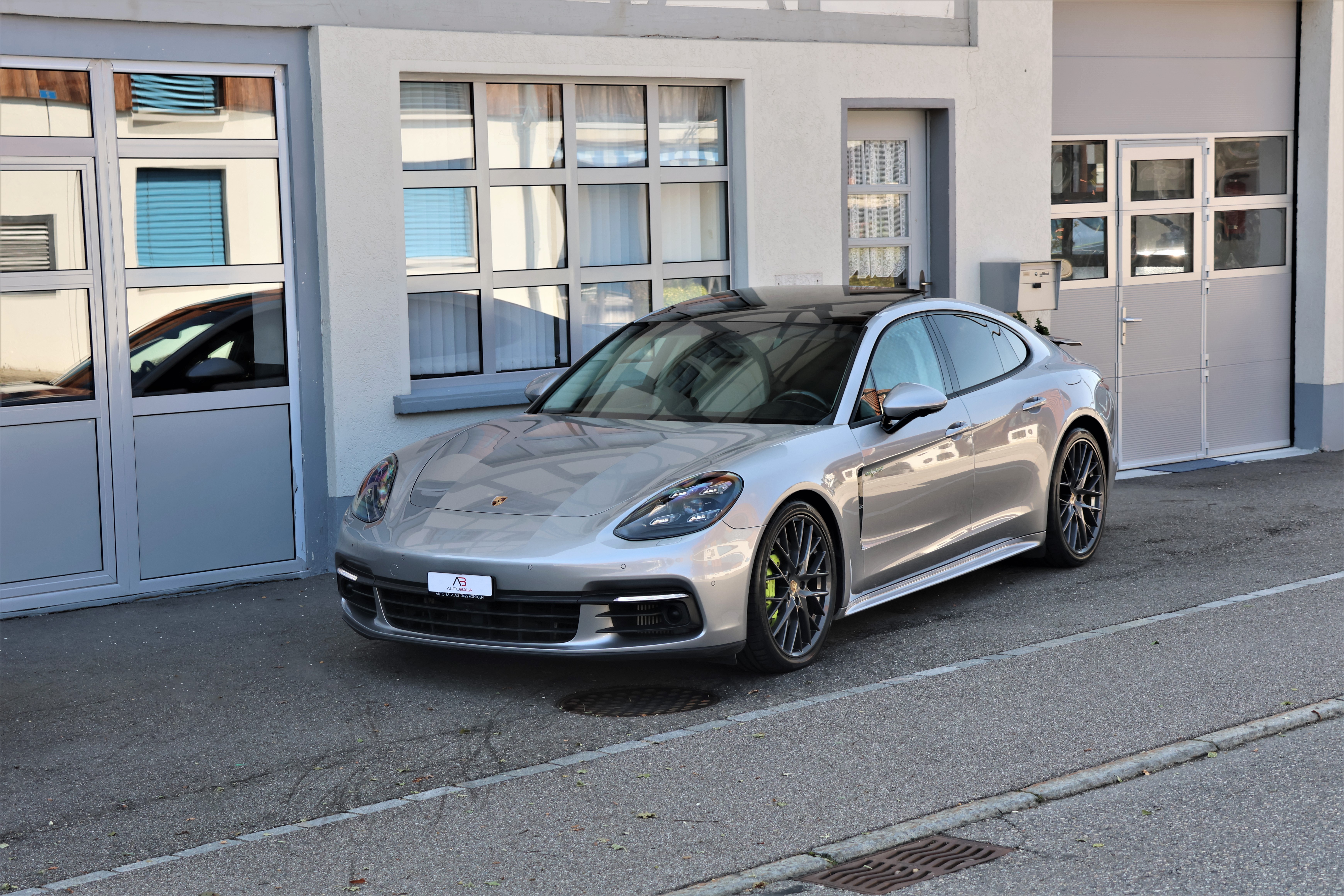 PORSCHE Panamera 4 E-Hybrid PDK