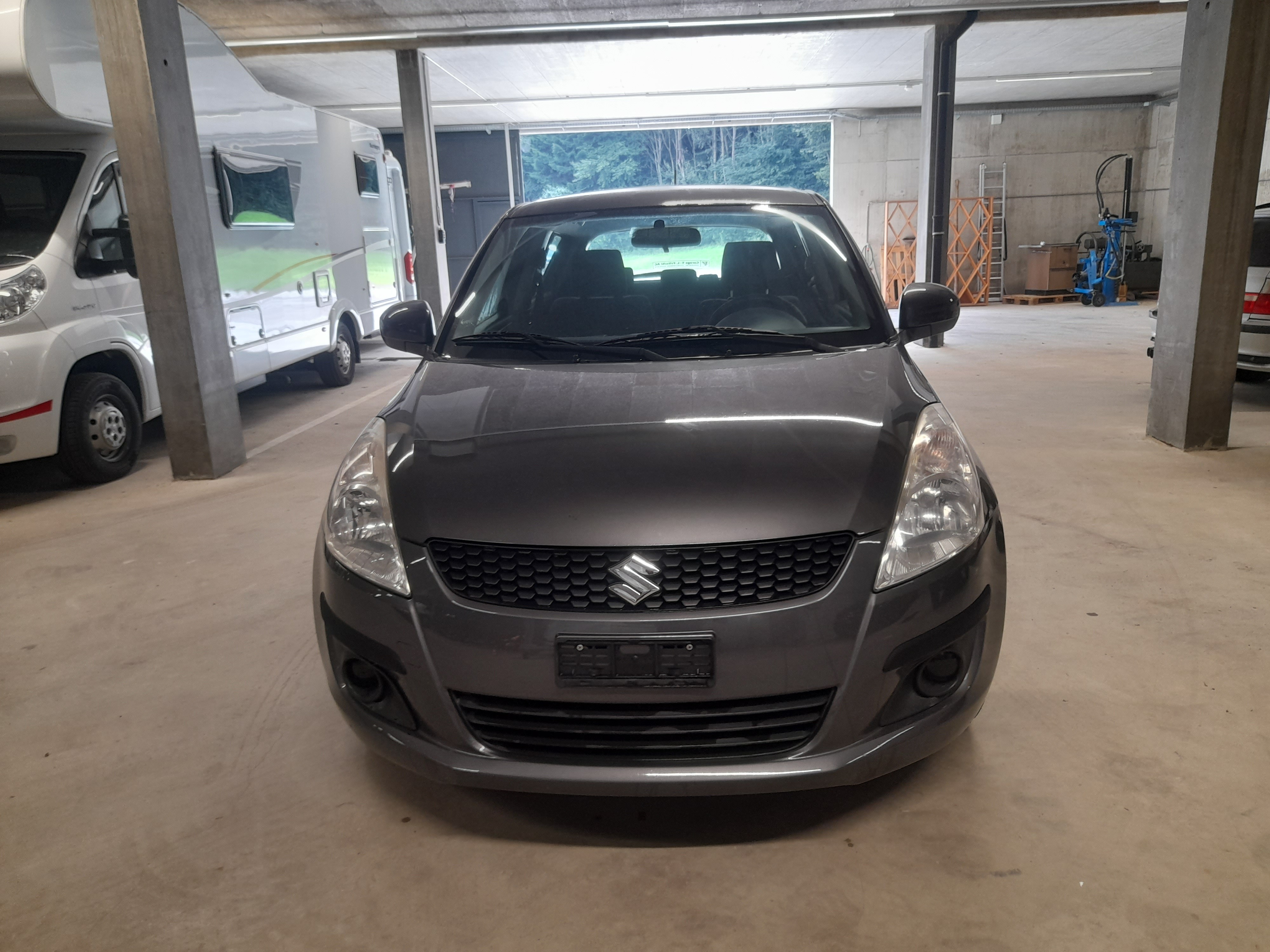 SUZUKI Swift 1.2i 16V GL 4x4