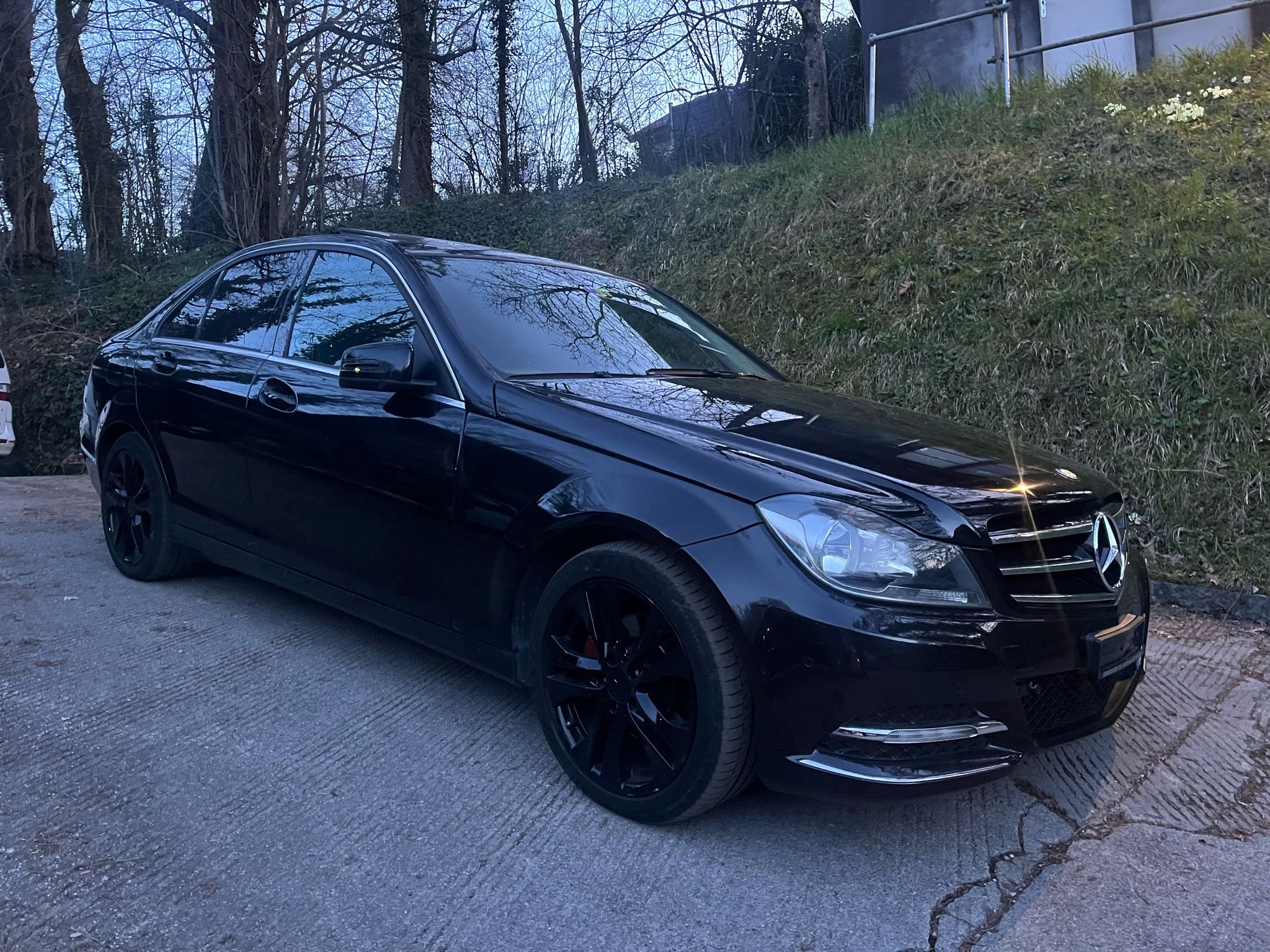 MERCEDES-BENZ C 250 Avantgarde 7G-Tronic