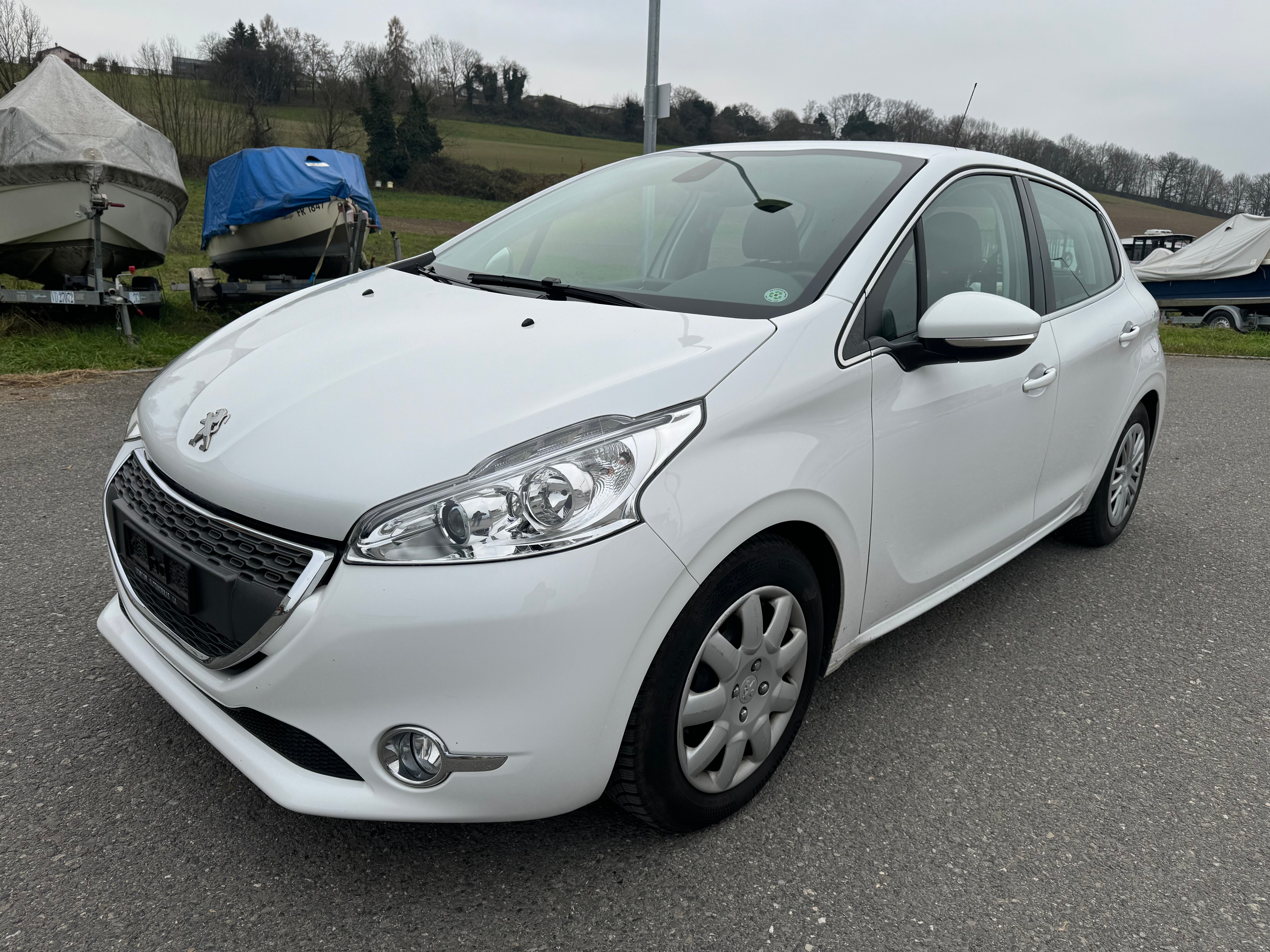 PEUGEOT 208 1.6 VTI Allure Automatik