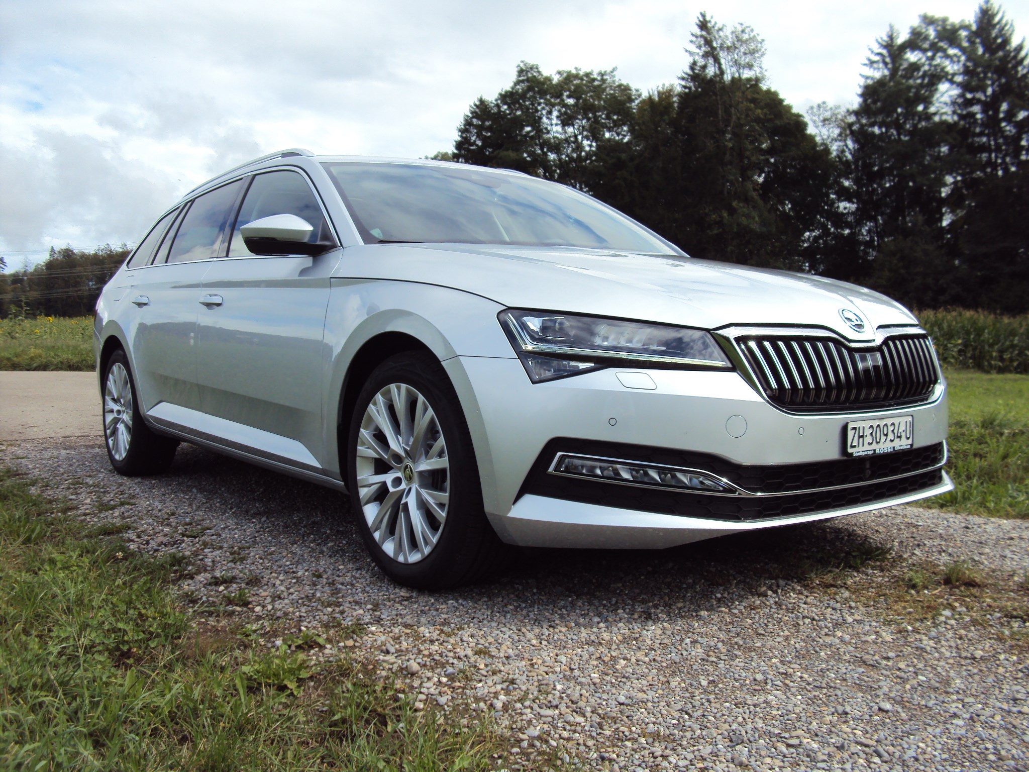 SKODA Superb Combi 2.0 TDi Ambition 4x4 DSG