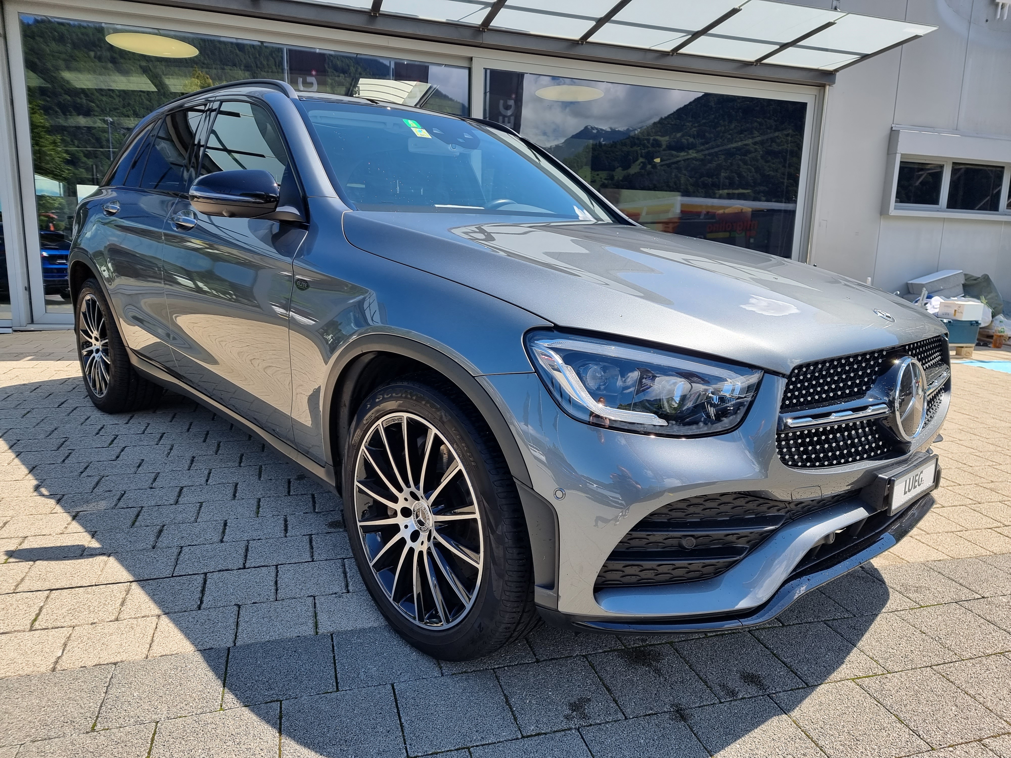 MERCEDES-BENZ GLC 300 d AMG Line 4Matic 9G-Tronic