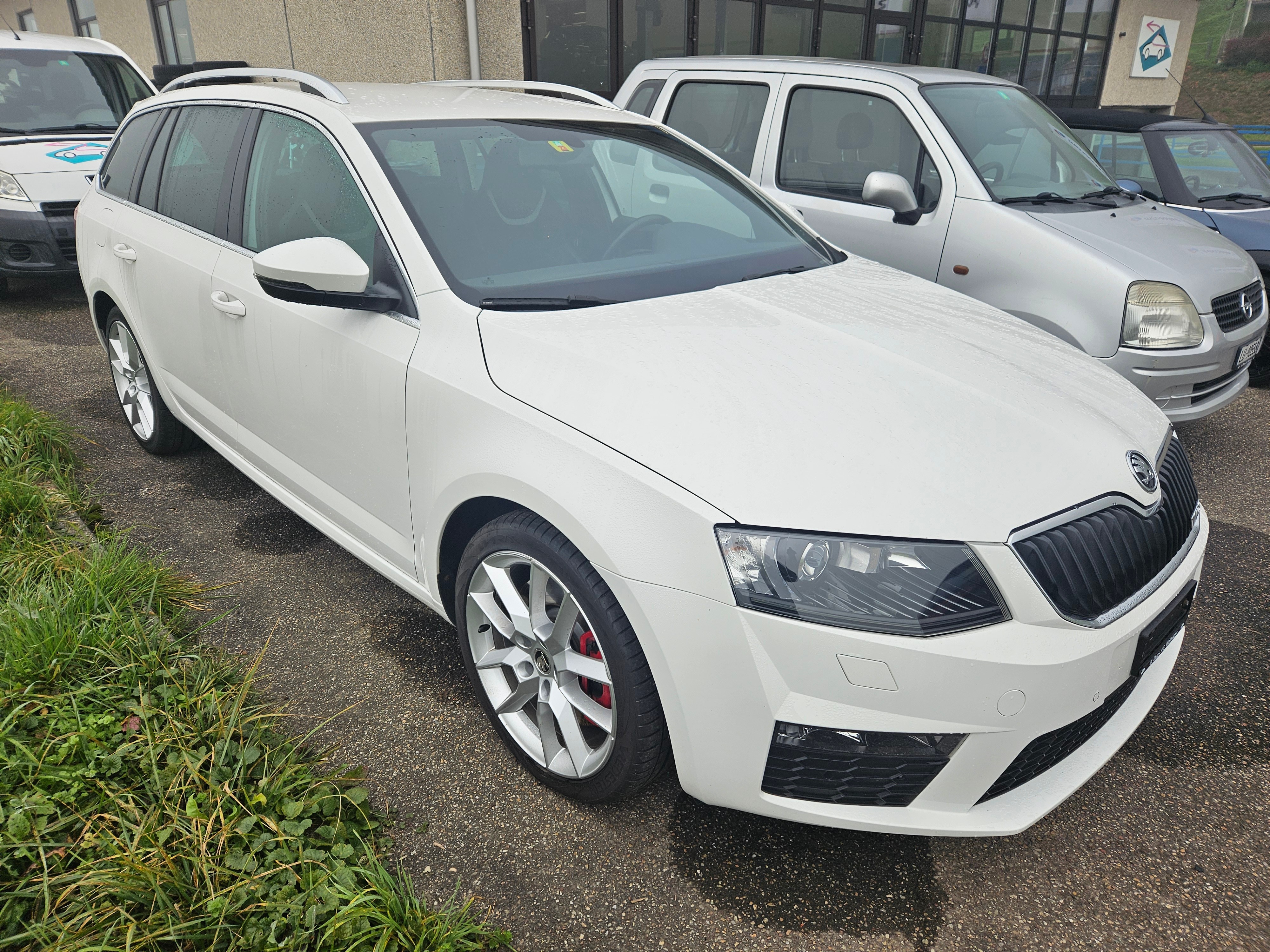 SKODA Octavia Combi 2.0 TSI RS