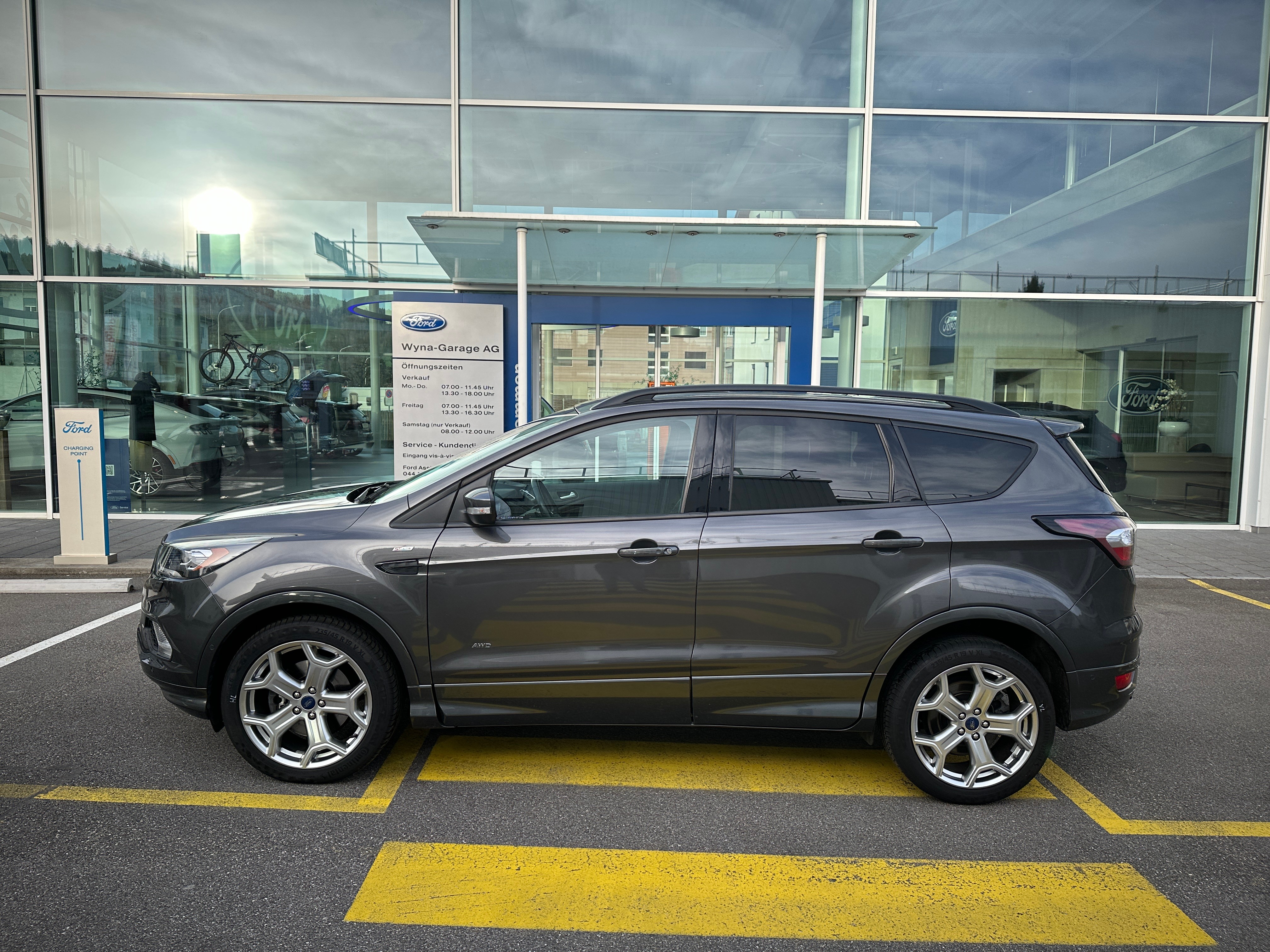 FORD Kuga 2.0 TDCi ST Line 4WD PowerShift