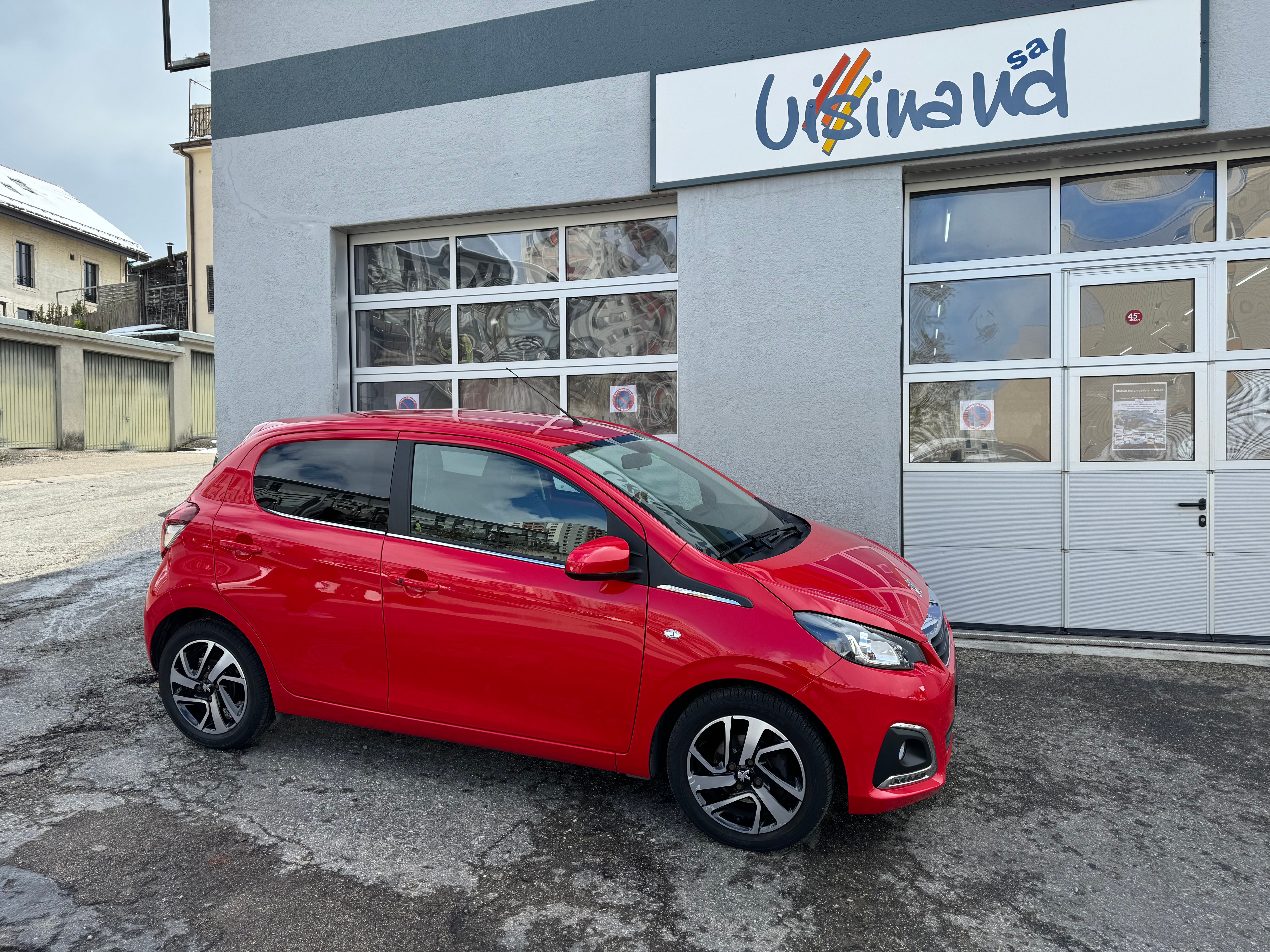 PEUGEOT 108 1.0 VTi Allure ETG