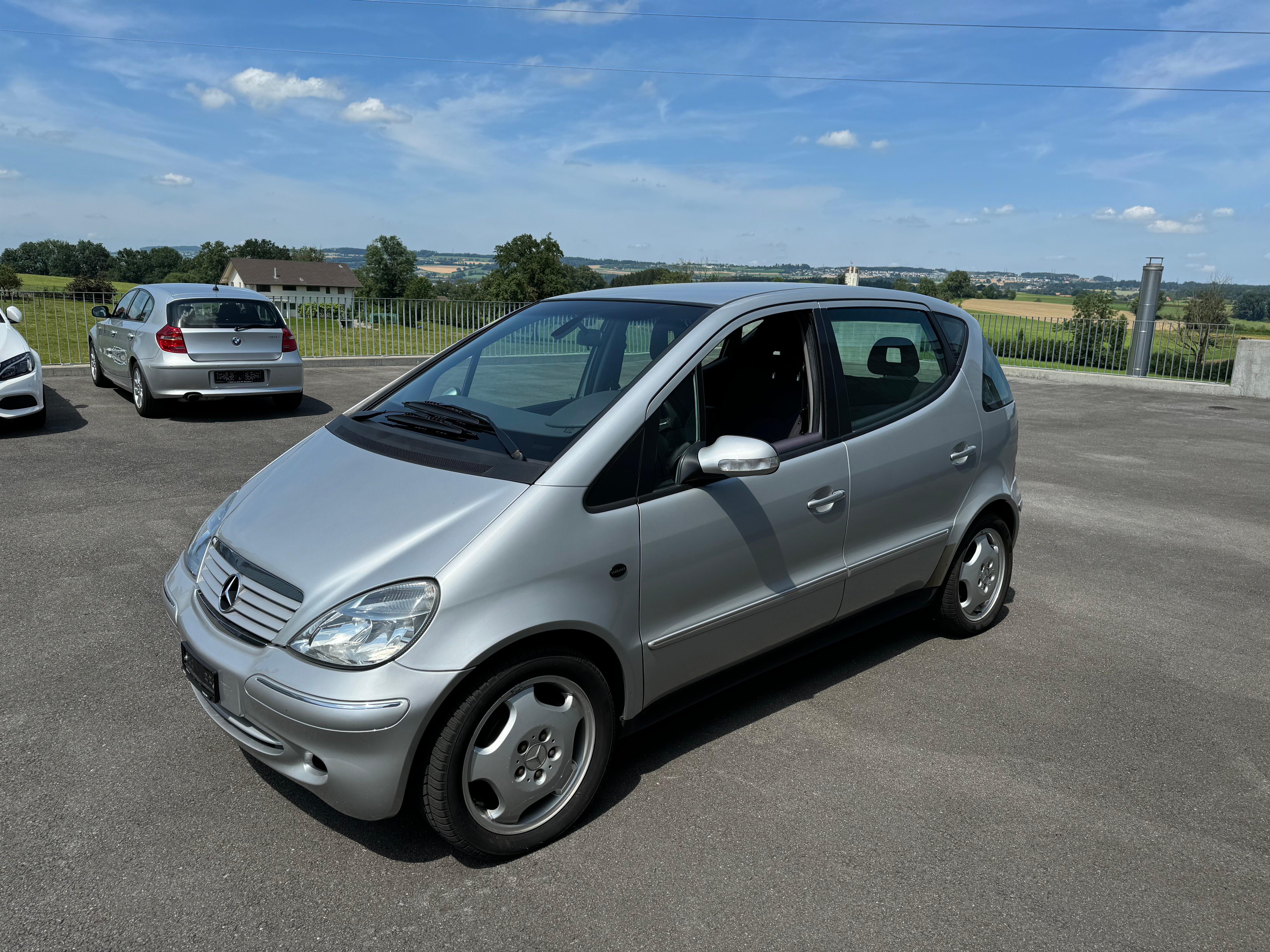 MERCEDES-BENZ A 190 L Elégance