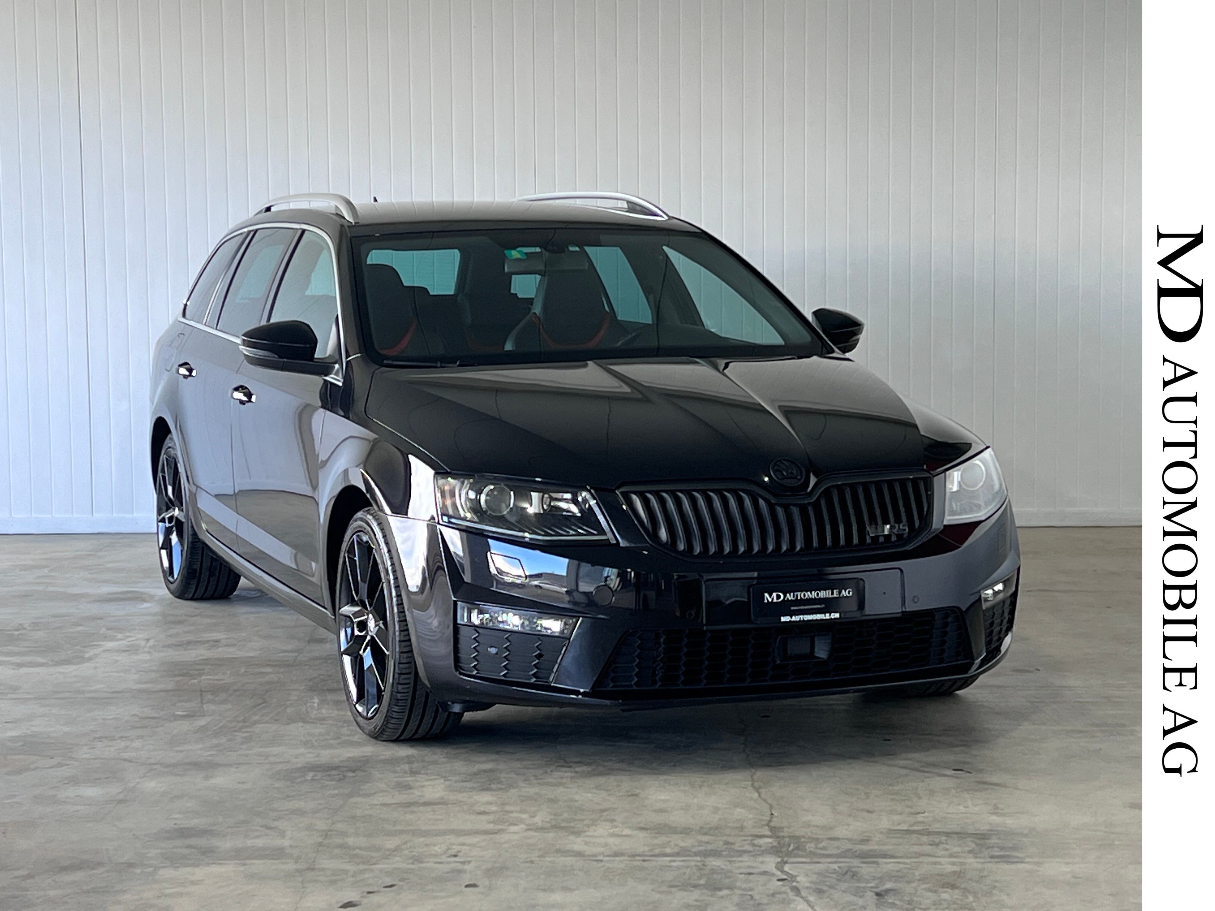 SKODA Octavia Combi 2.0 TSI RS DSG