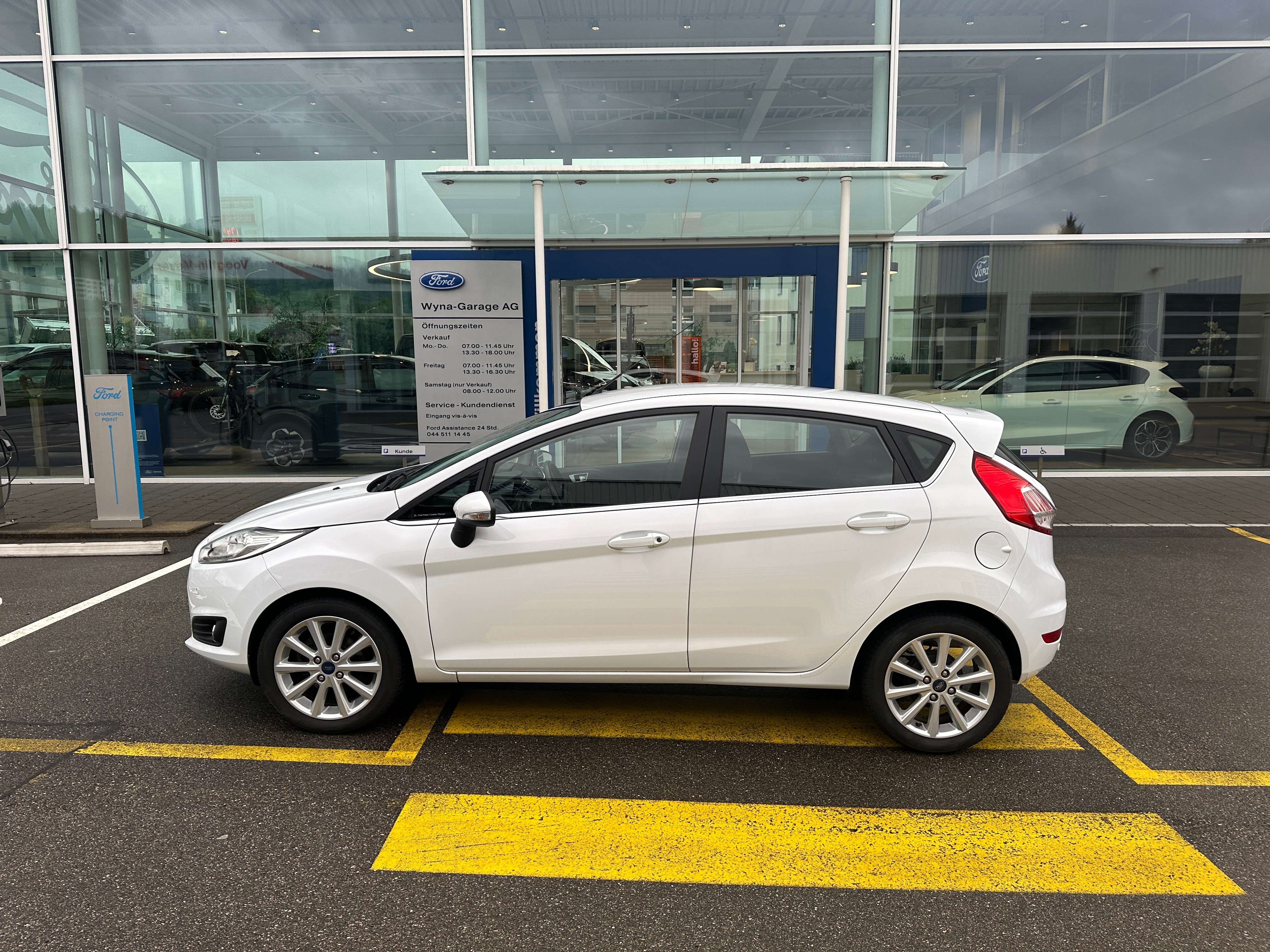 FORD Fiesta 1.0 SCTi Titanium