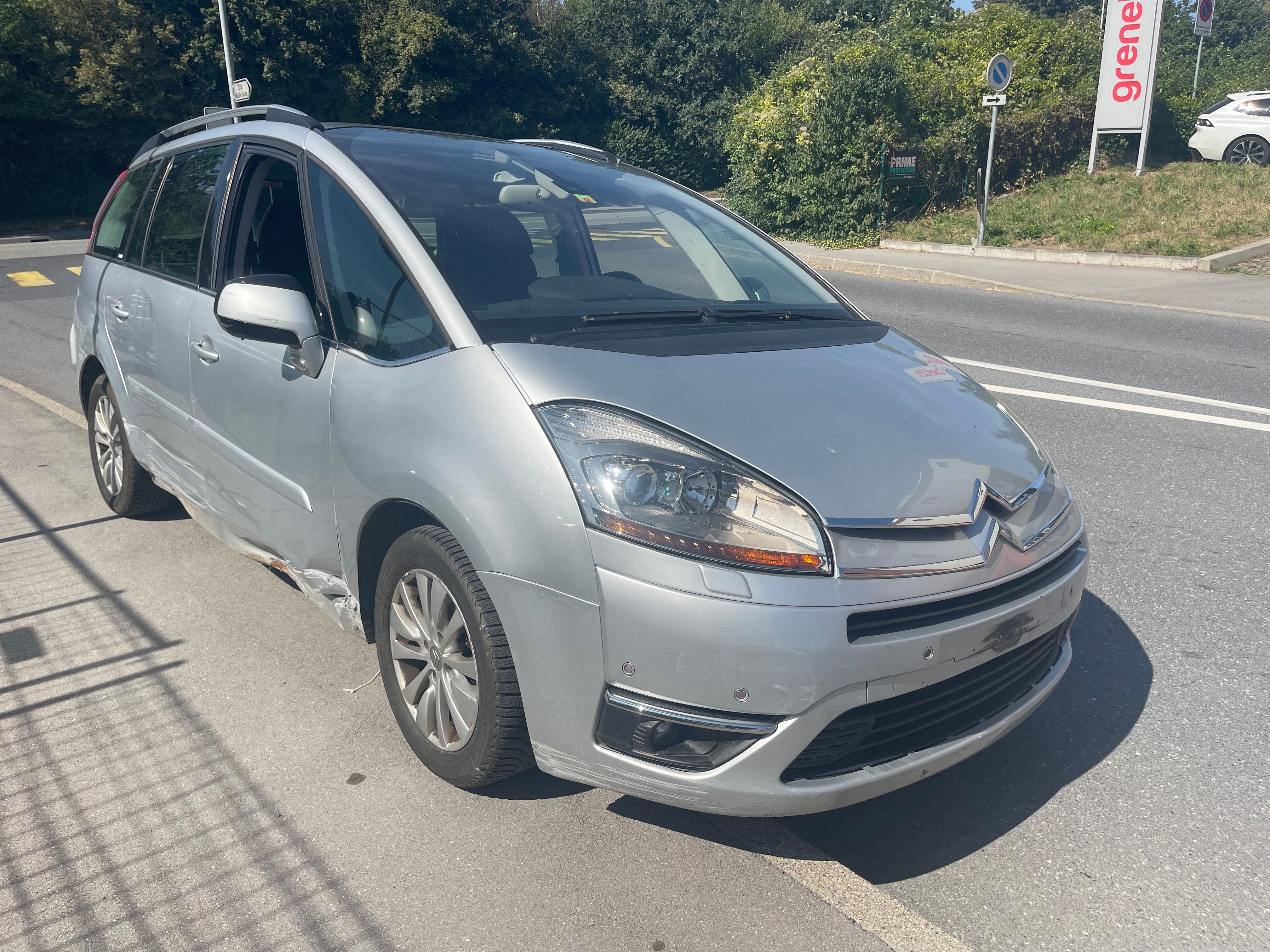 CITROEN C4 Grand Picasso 2.0i 16V SX BMP6