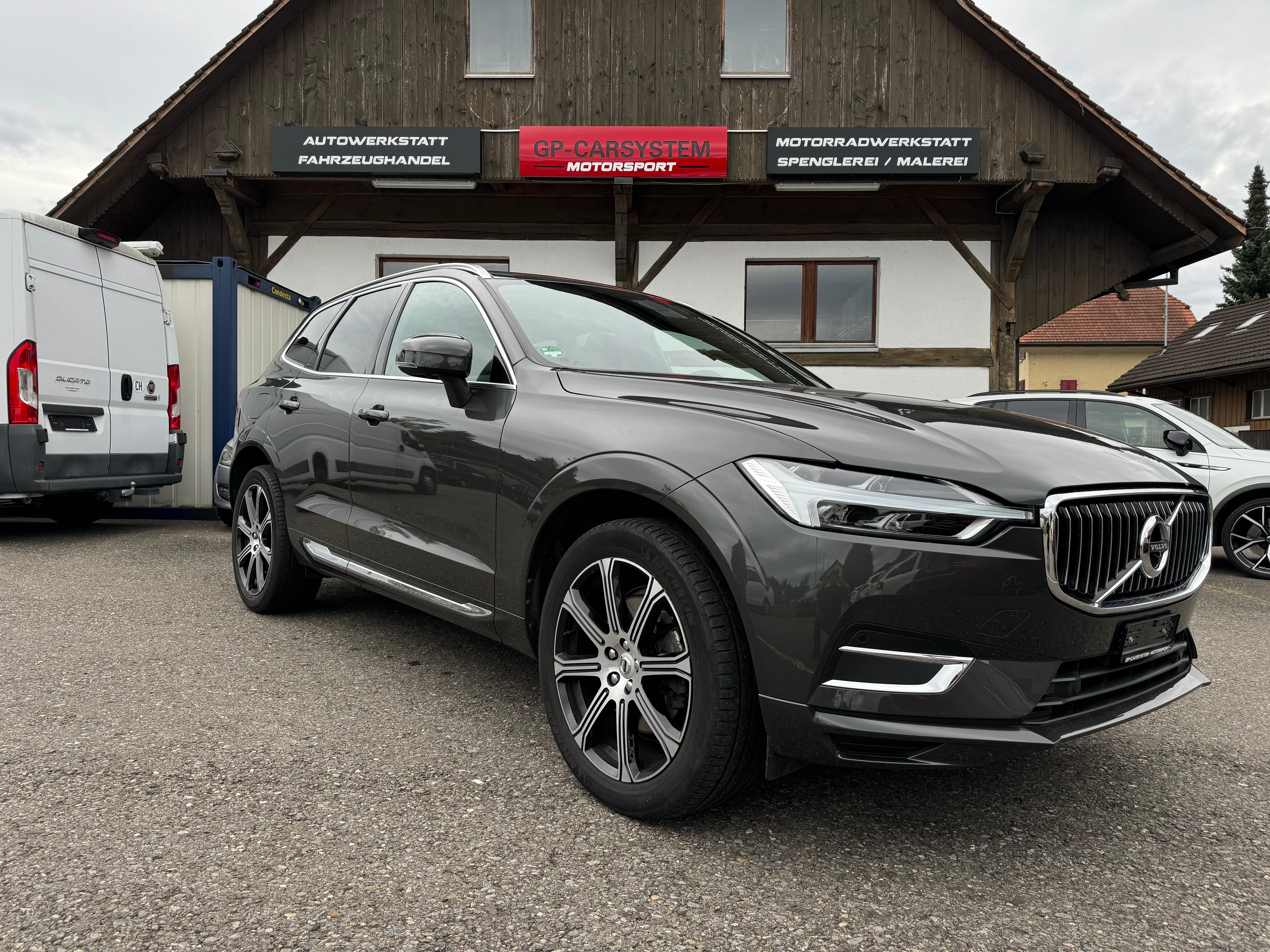 VOLVO XC60 B4 Diesel Mild Hybrid AWD Inscription Geartronic