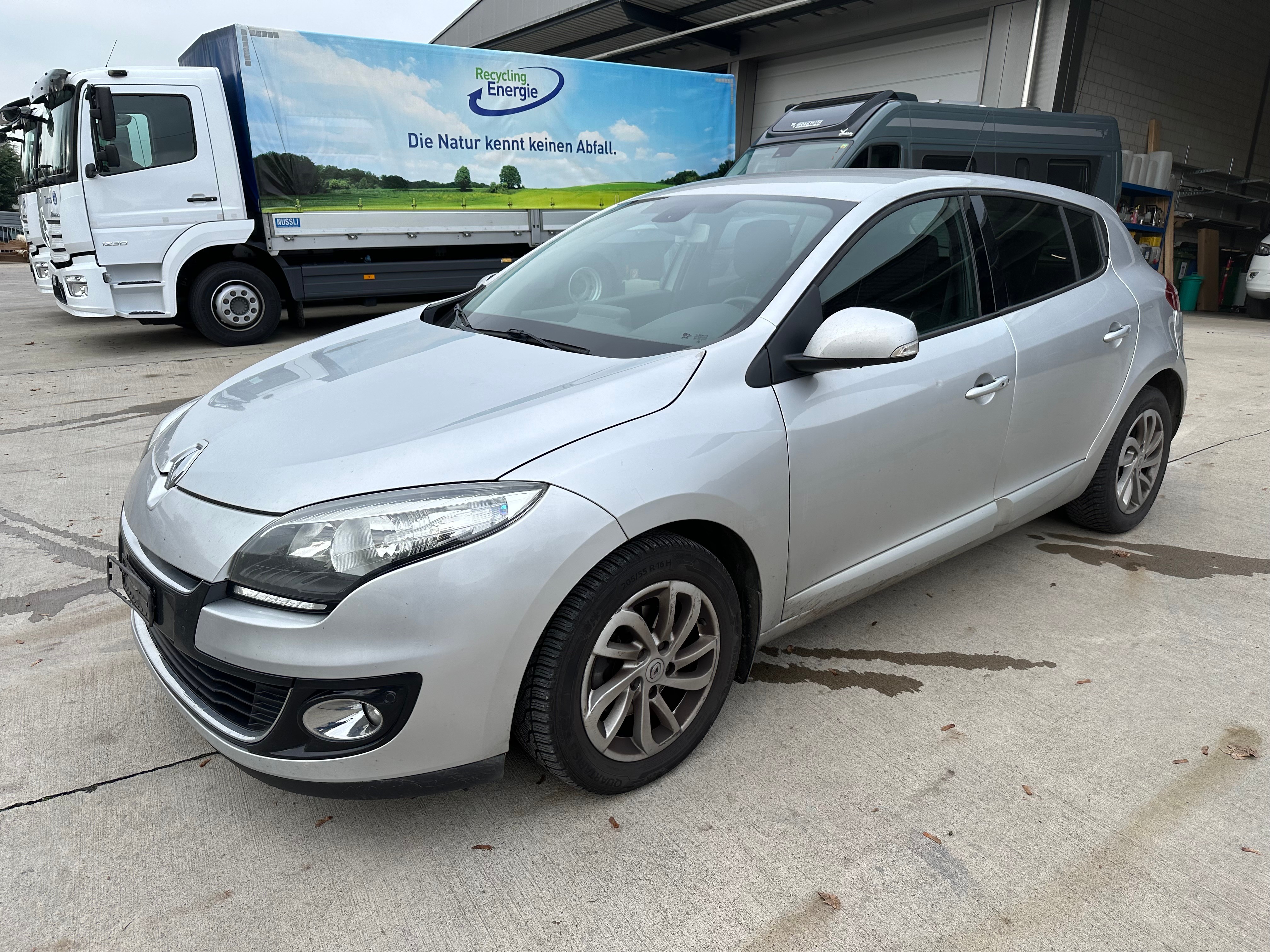 RENAULT Mégane 1.5 dCi Dynamique EDC