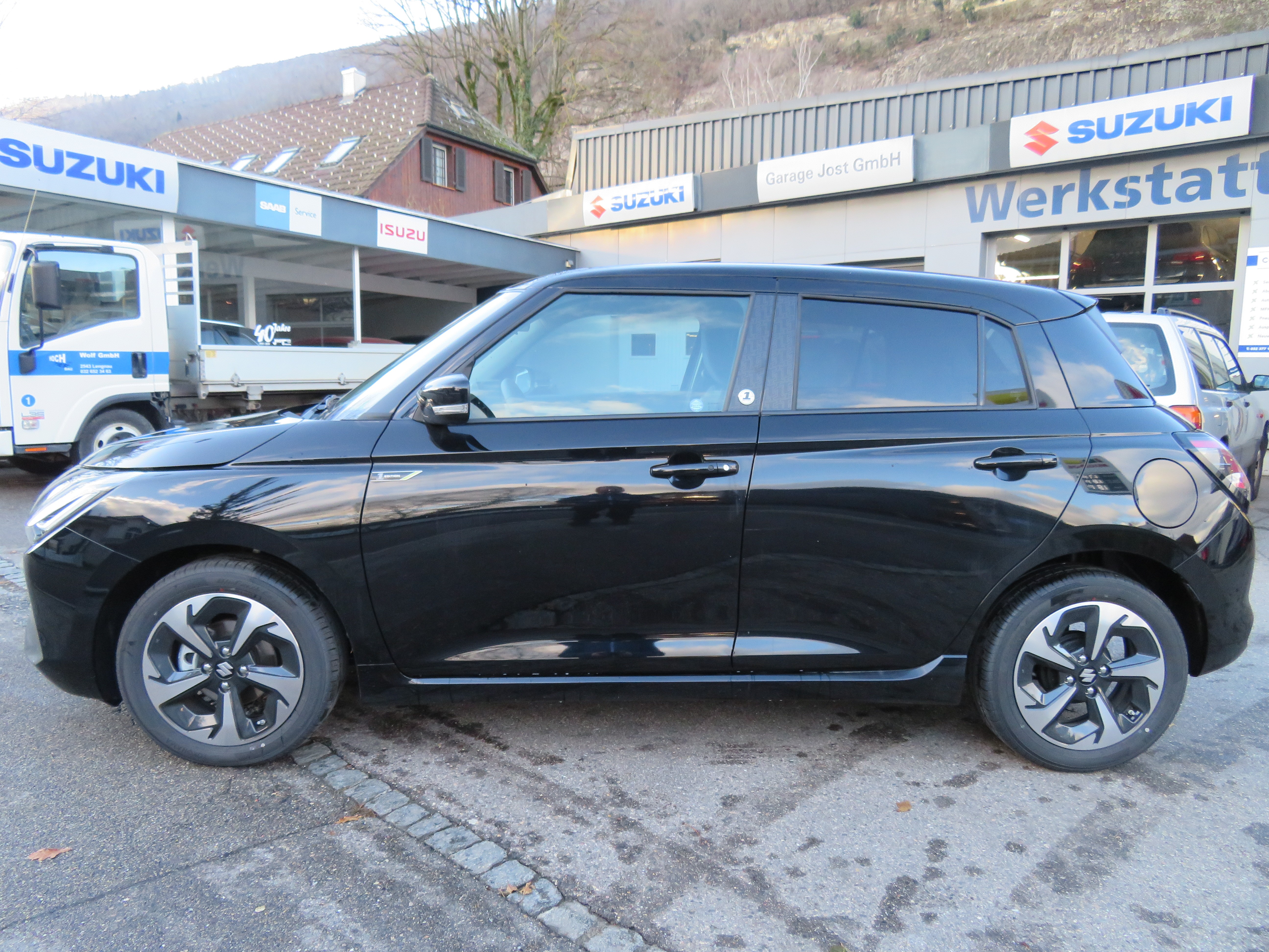 SUZUKI Swift 1.2 1st Edition Top Hybrid CVT