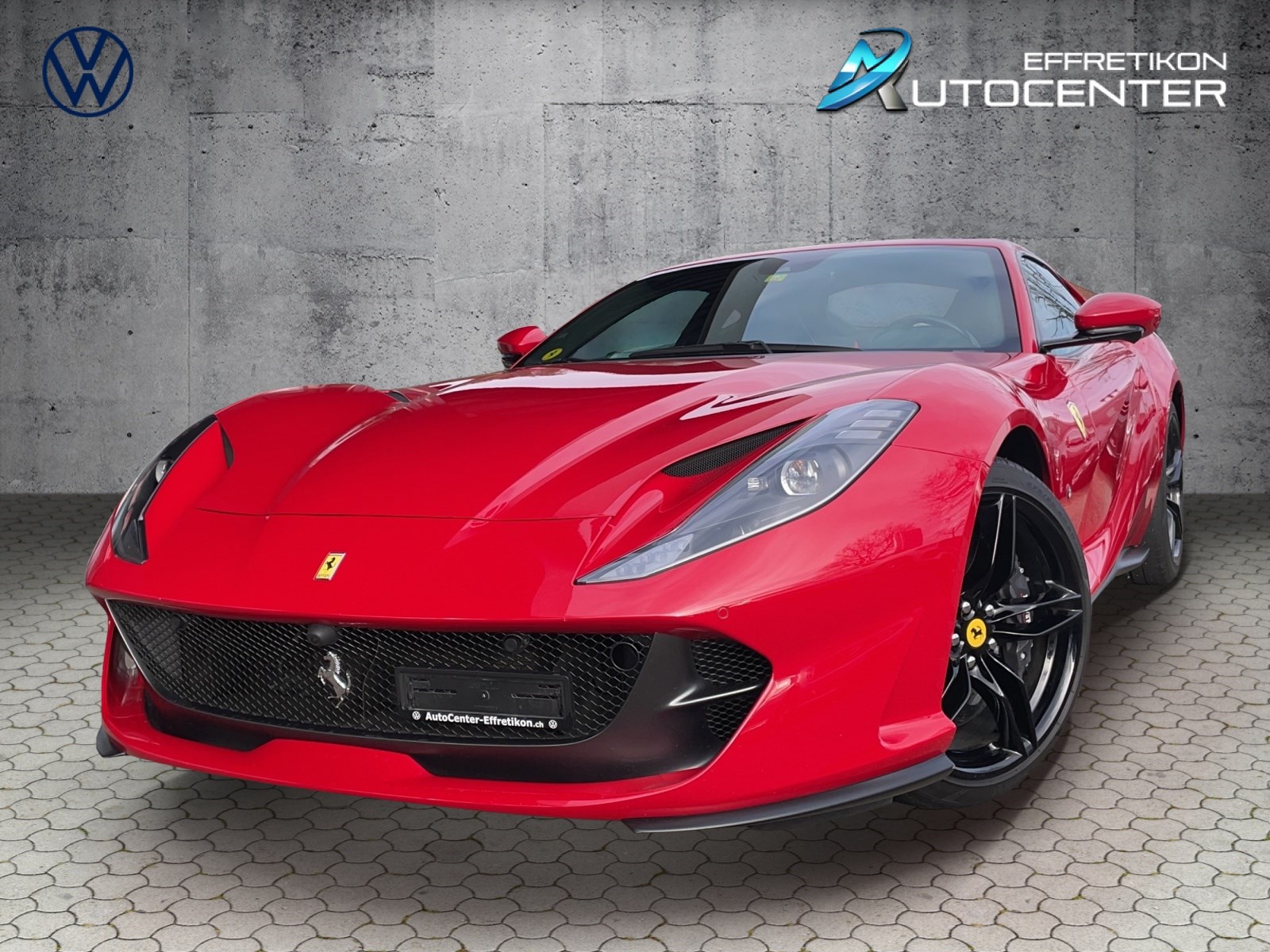 FERRARI 812 Superfast