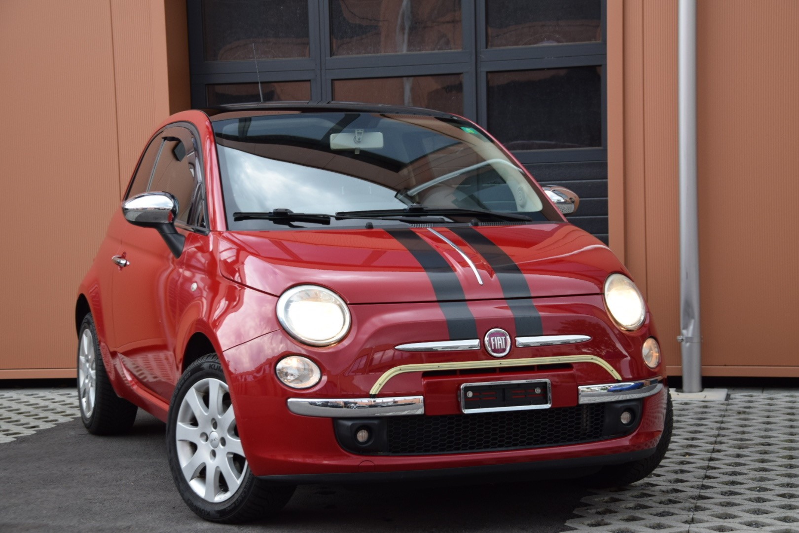 FIAT 500 1.4 16V Lounge Dualogic