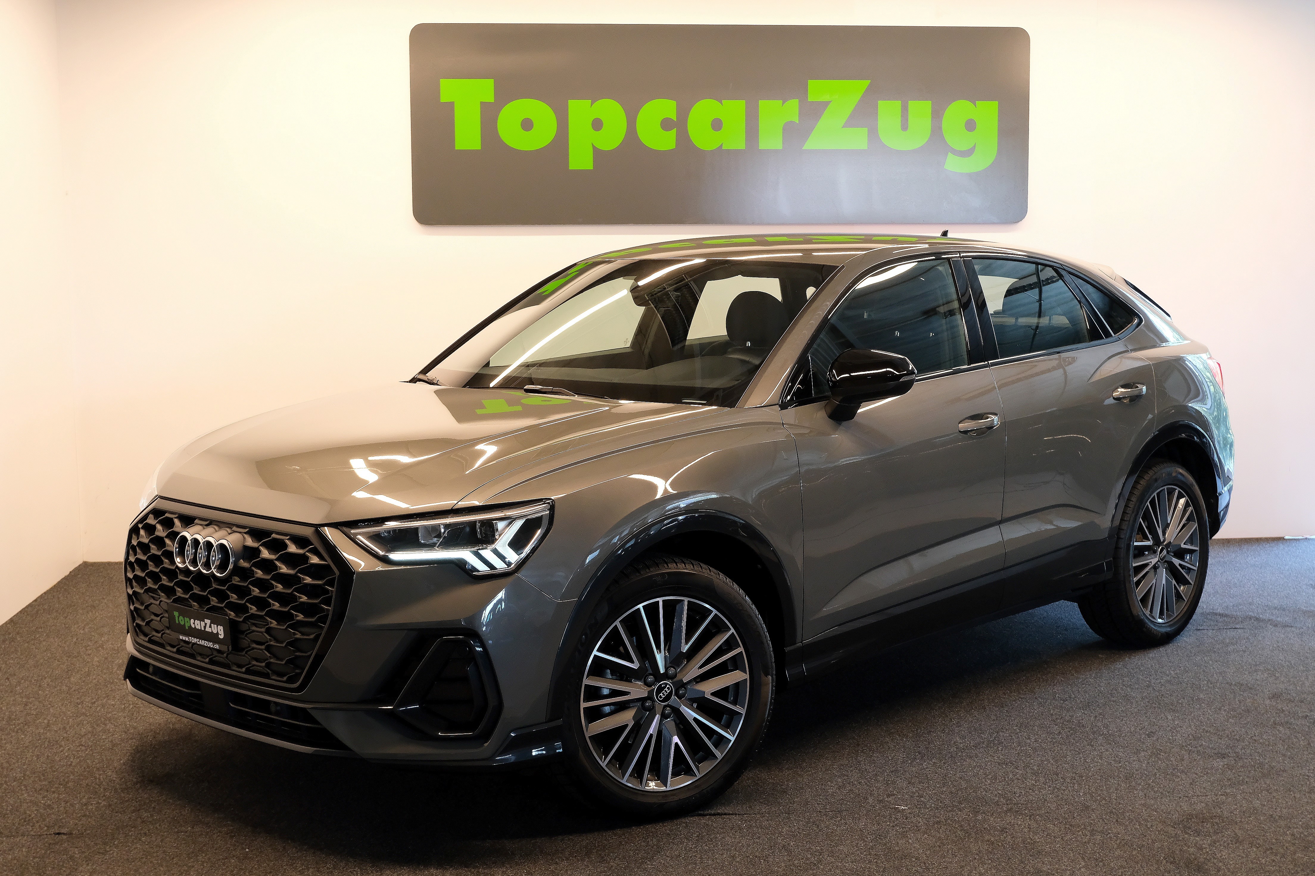 AUDI Q3 Sportback 35 TFSI Attraction / CH-Fahrzeug mit Gratis Service