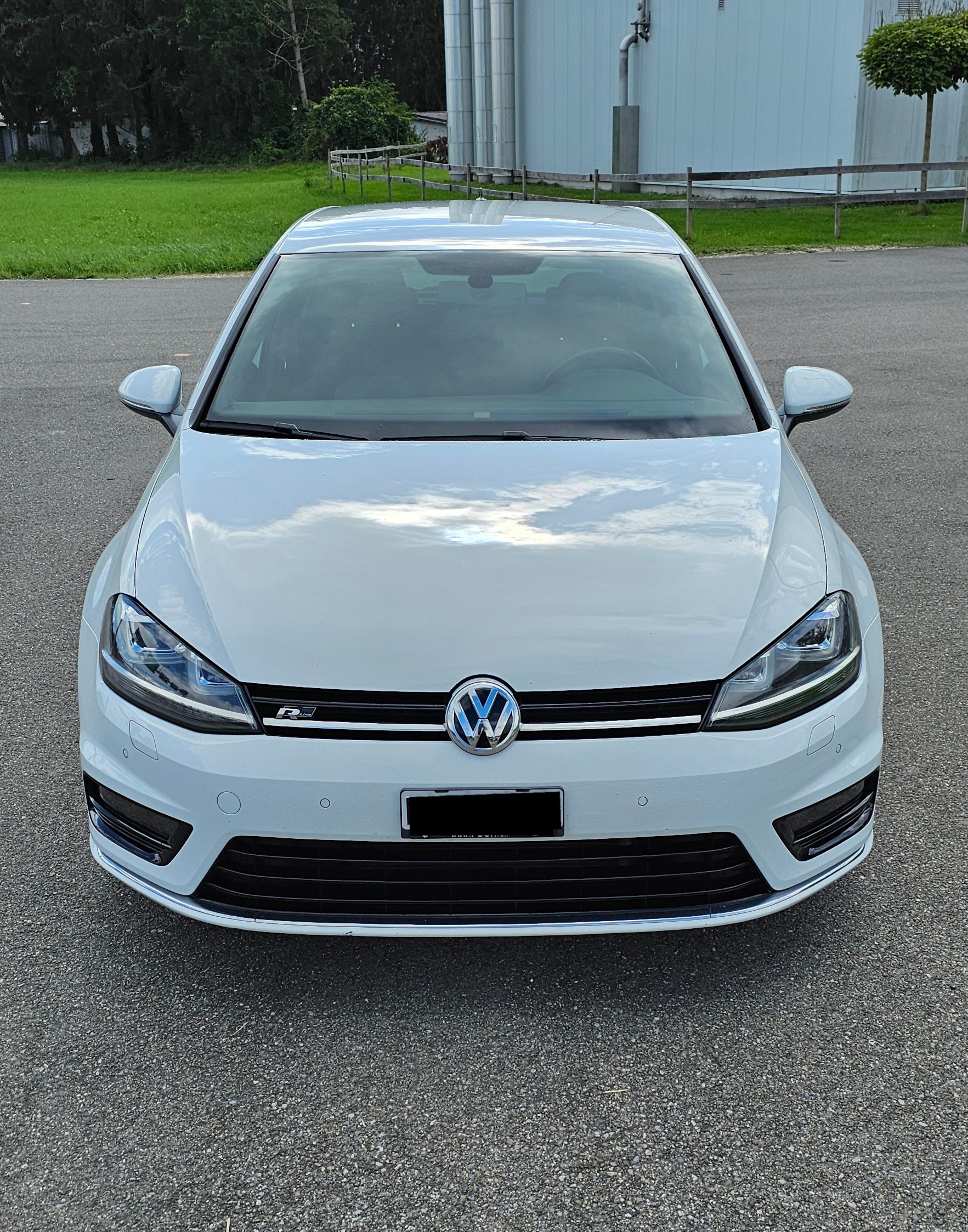 VW Golf 1.4 TSI Lounge R-Line DSG