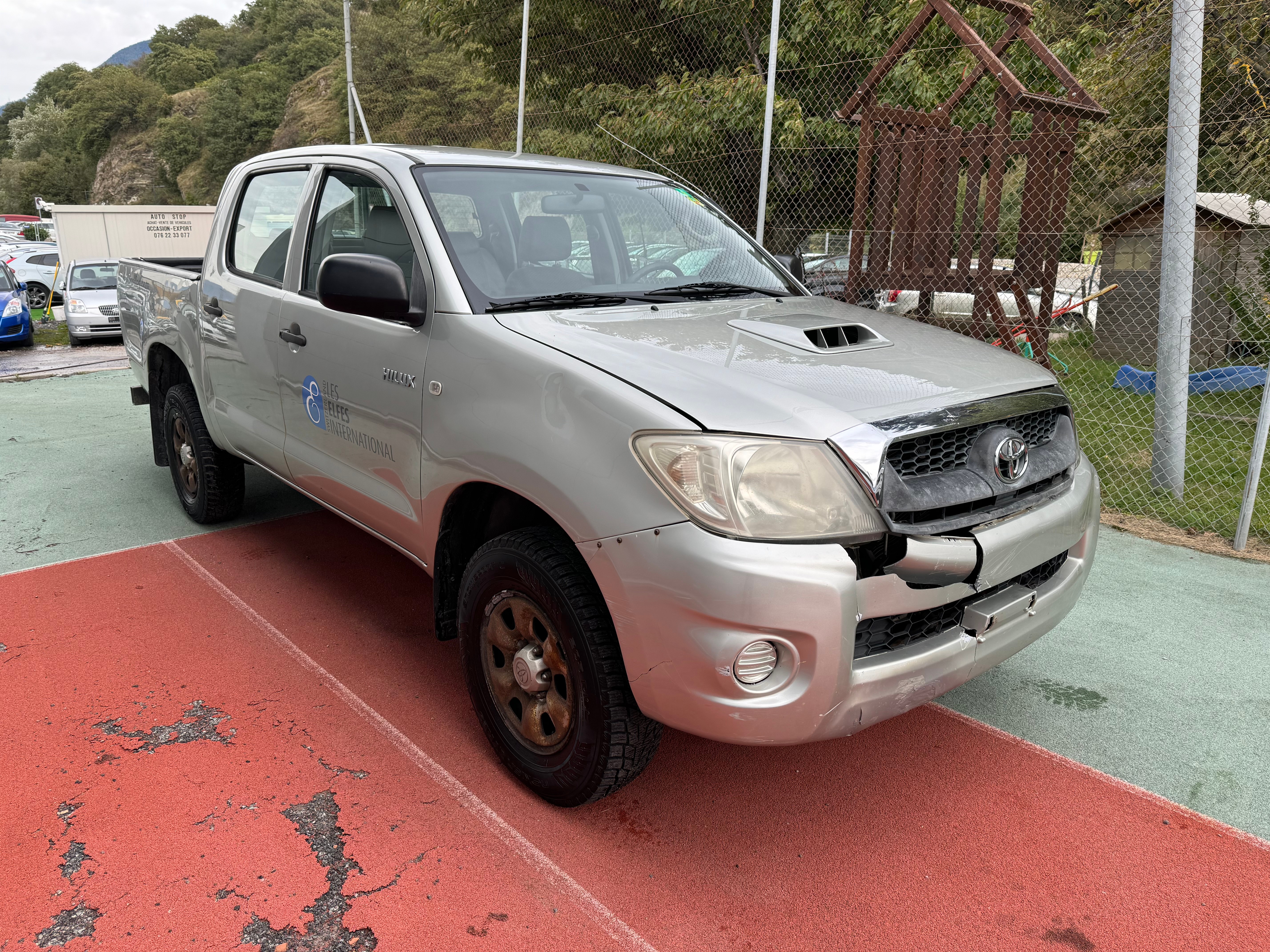 TOYOTA Hilux 4x4 DoubleCab LineaLuna