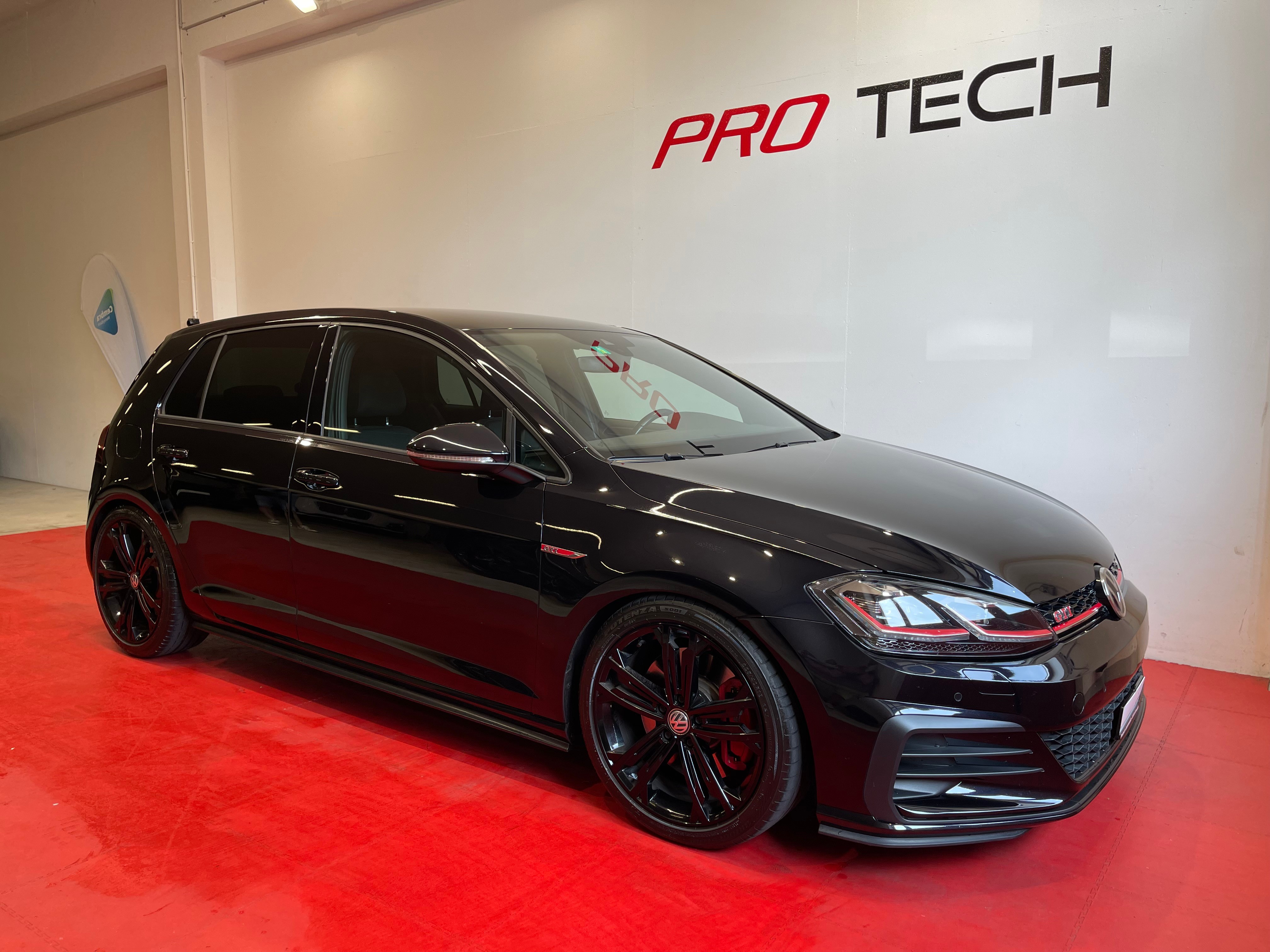 VW Golf 2.0 TSI GTI Performance DSG