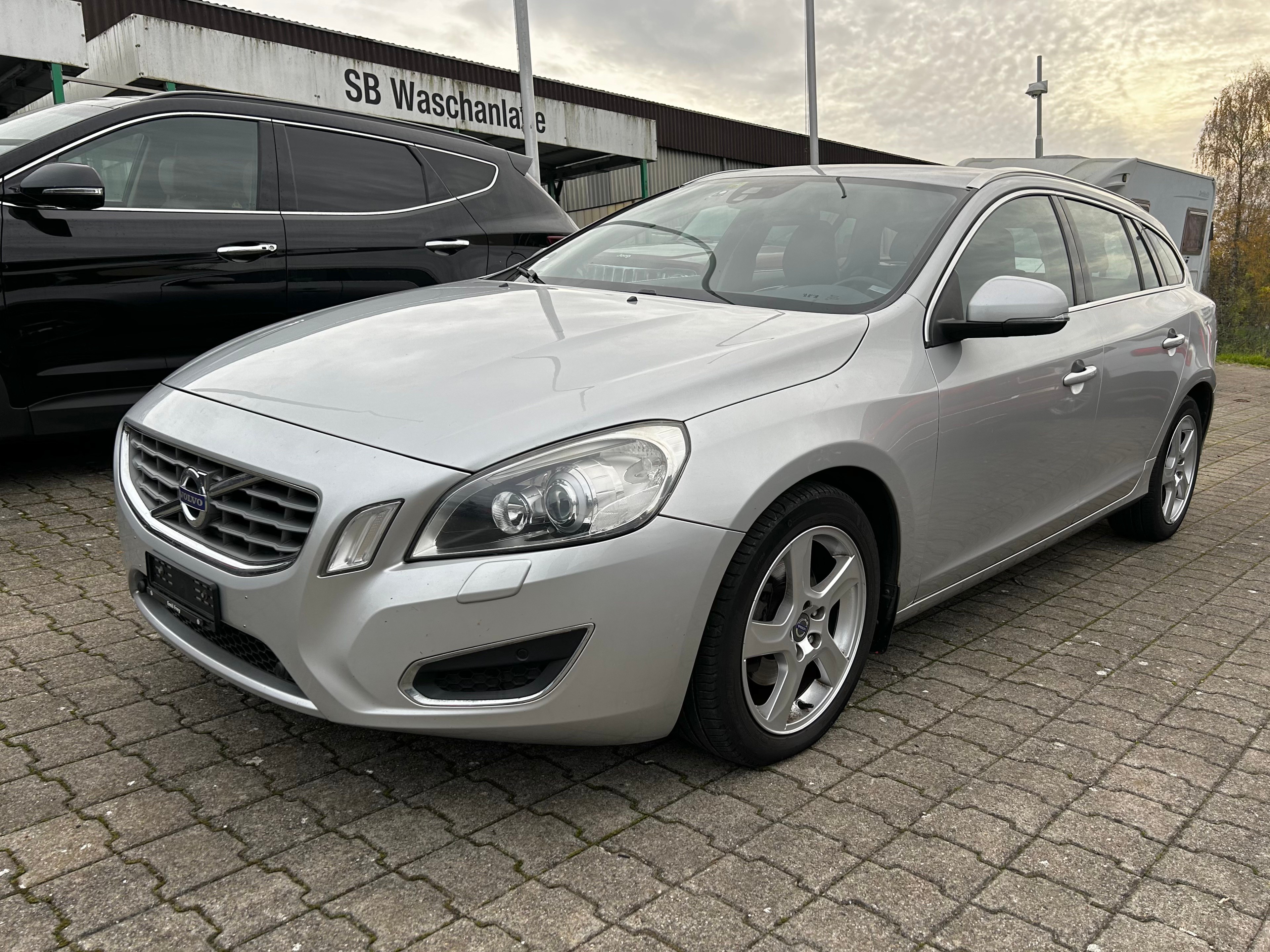 VOLVO Summum D3