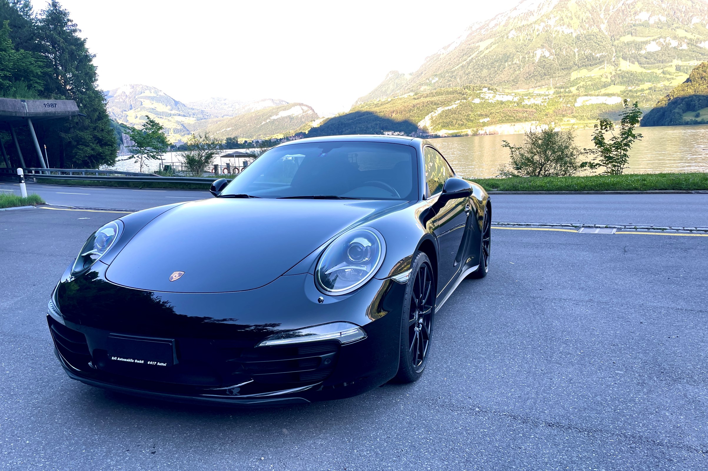 PORSCHE 911 Carrera 4 PDK