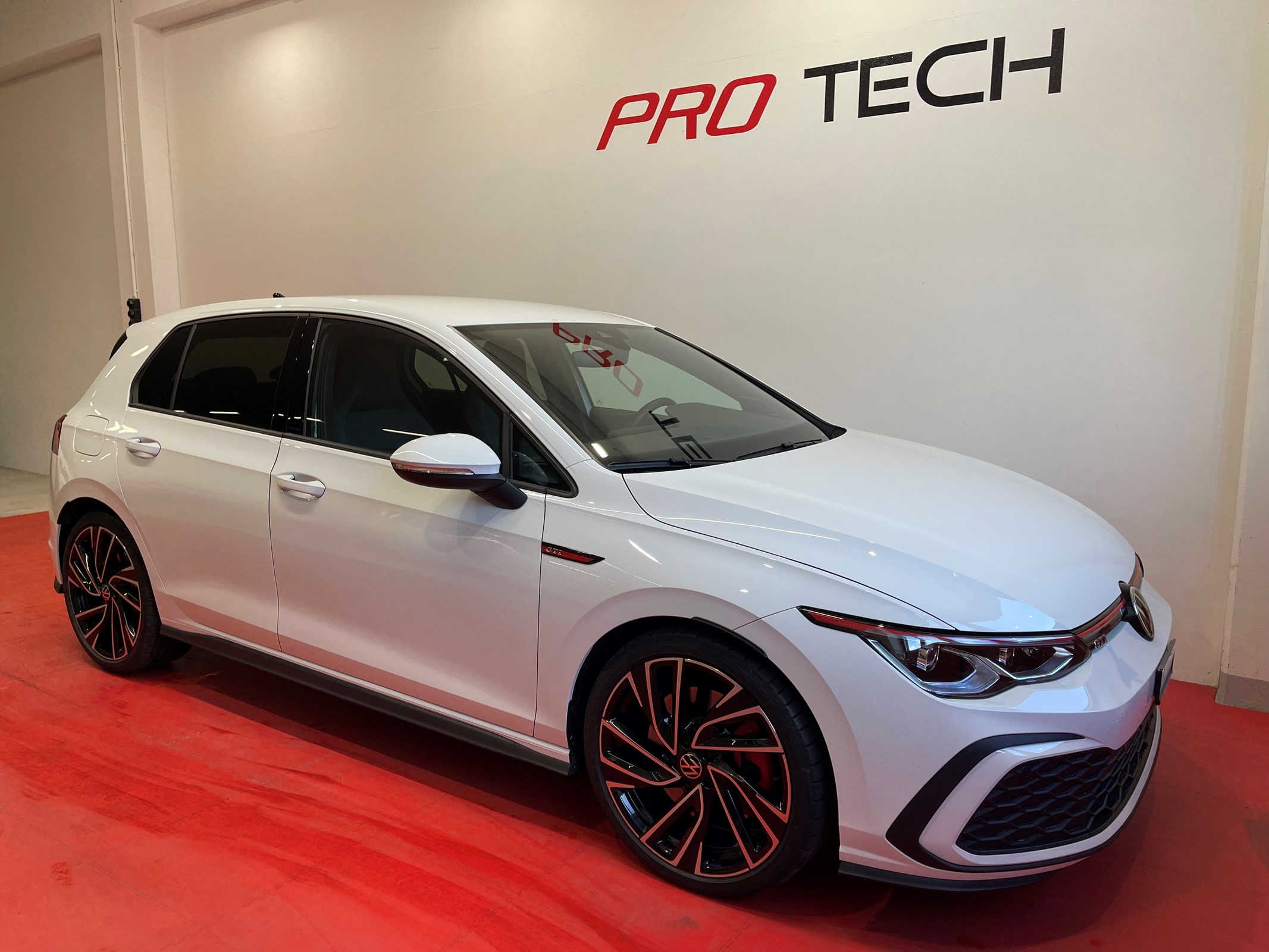 VW Golf 2.0 TSI GTI DSG *IQ-MATRIX*