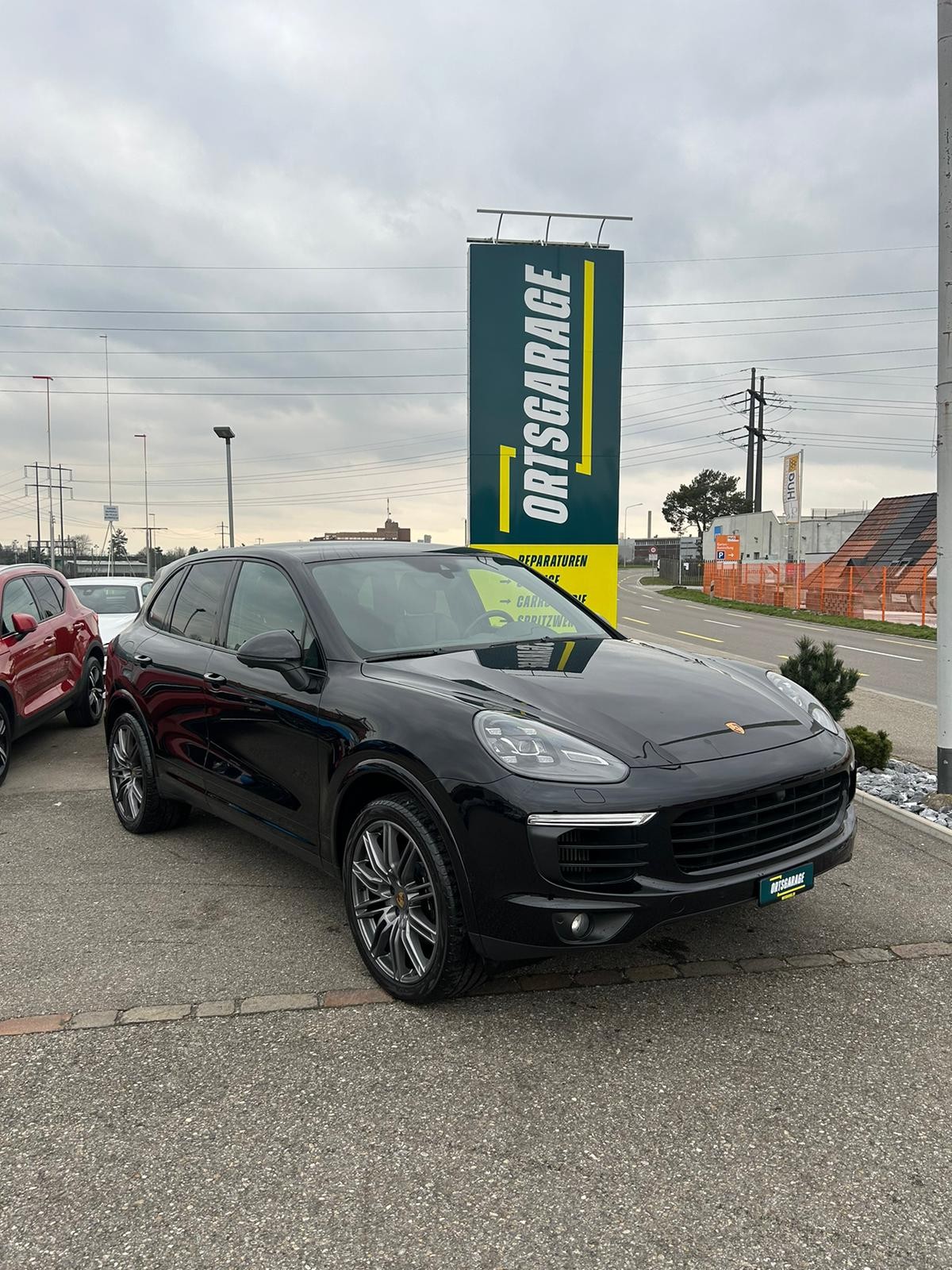 PORSCHE Cayenne Diesel Platinum Edition