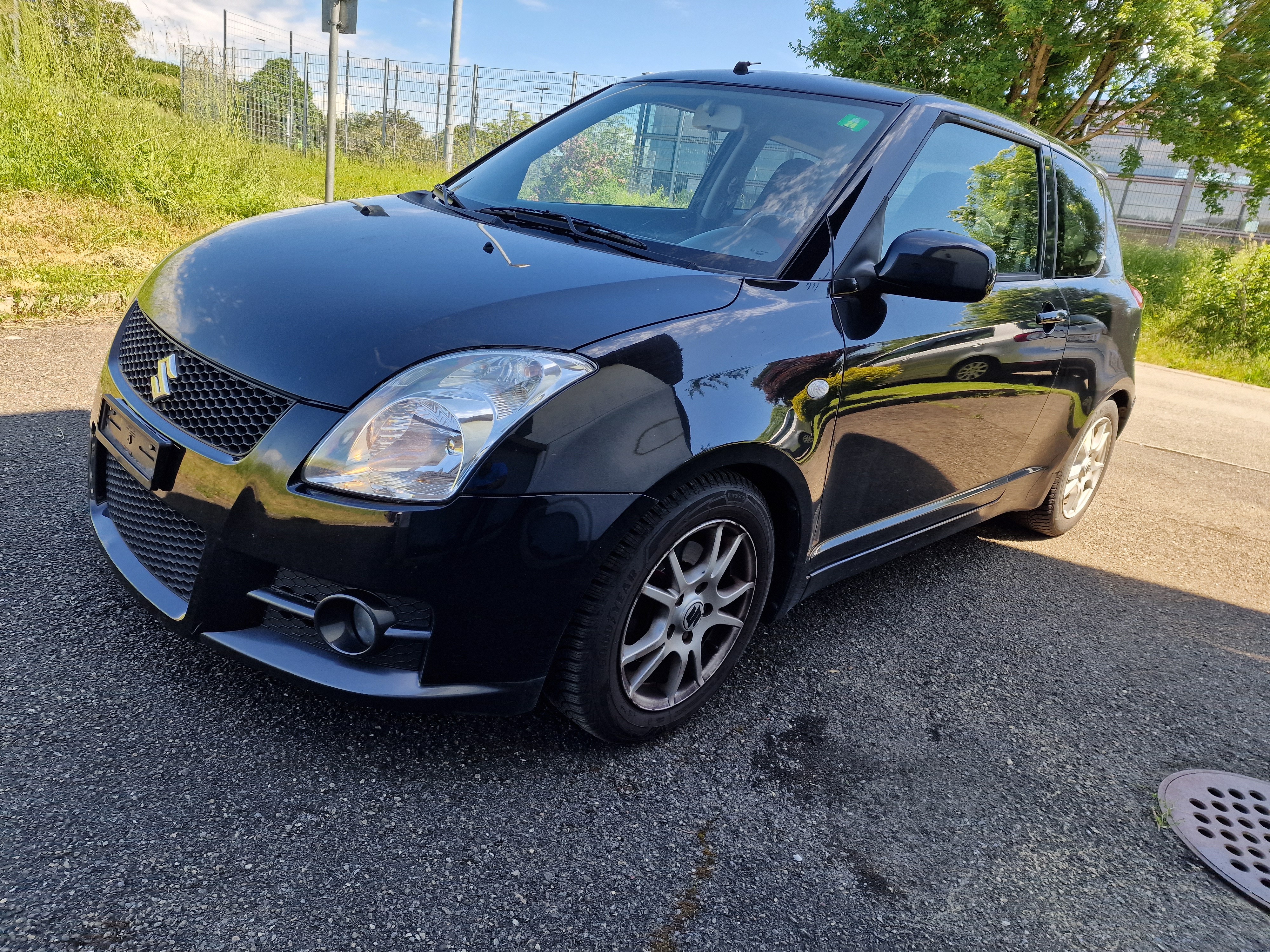 SUZUKI Swift 1.6i 16V Sport